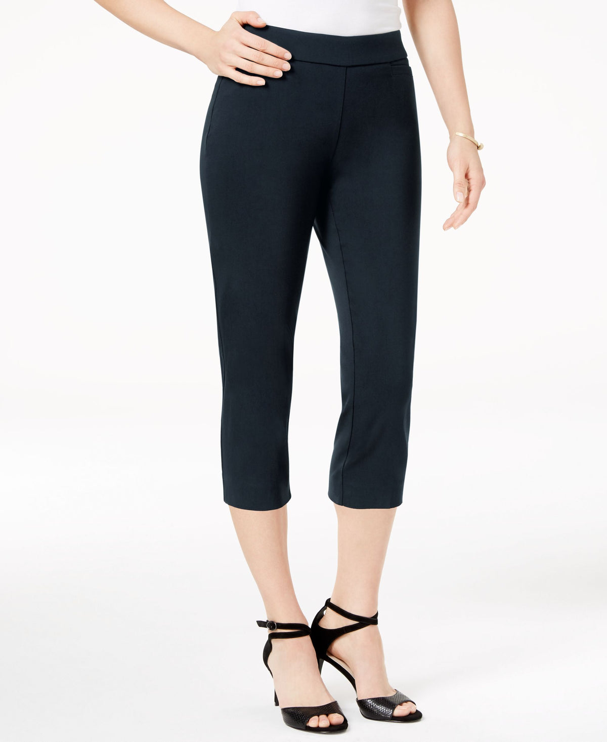 JM Collection Petite Pull On Capri Pants