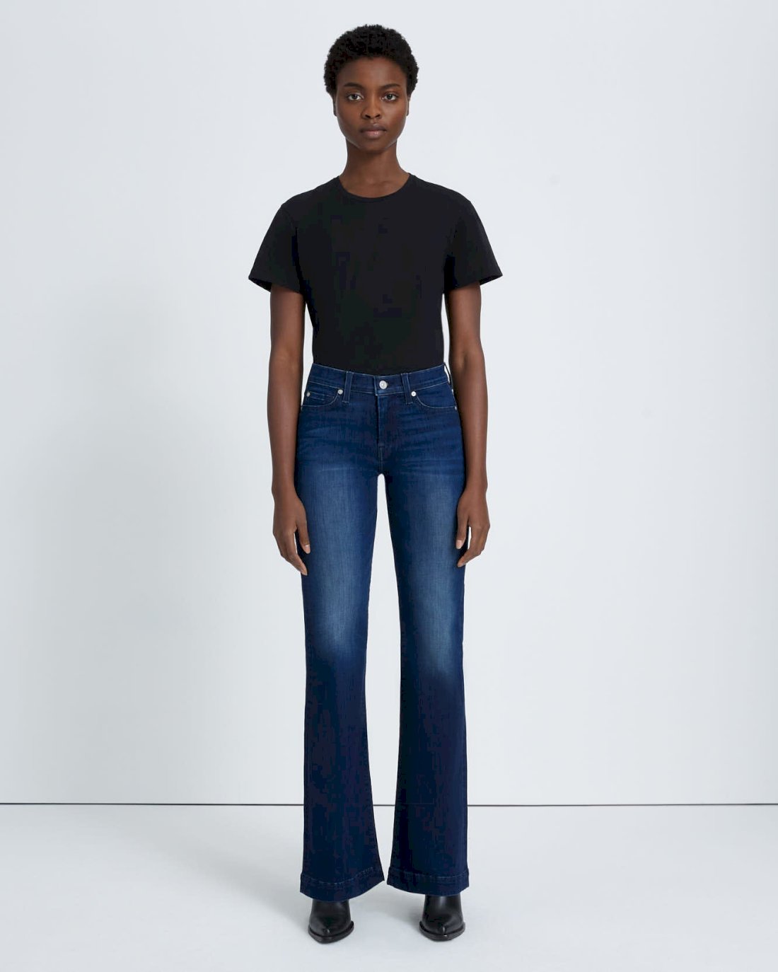 7 For All Mankind Mid Rise Straight Leg Dojo Jeans in Dian Opp Diane 28