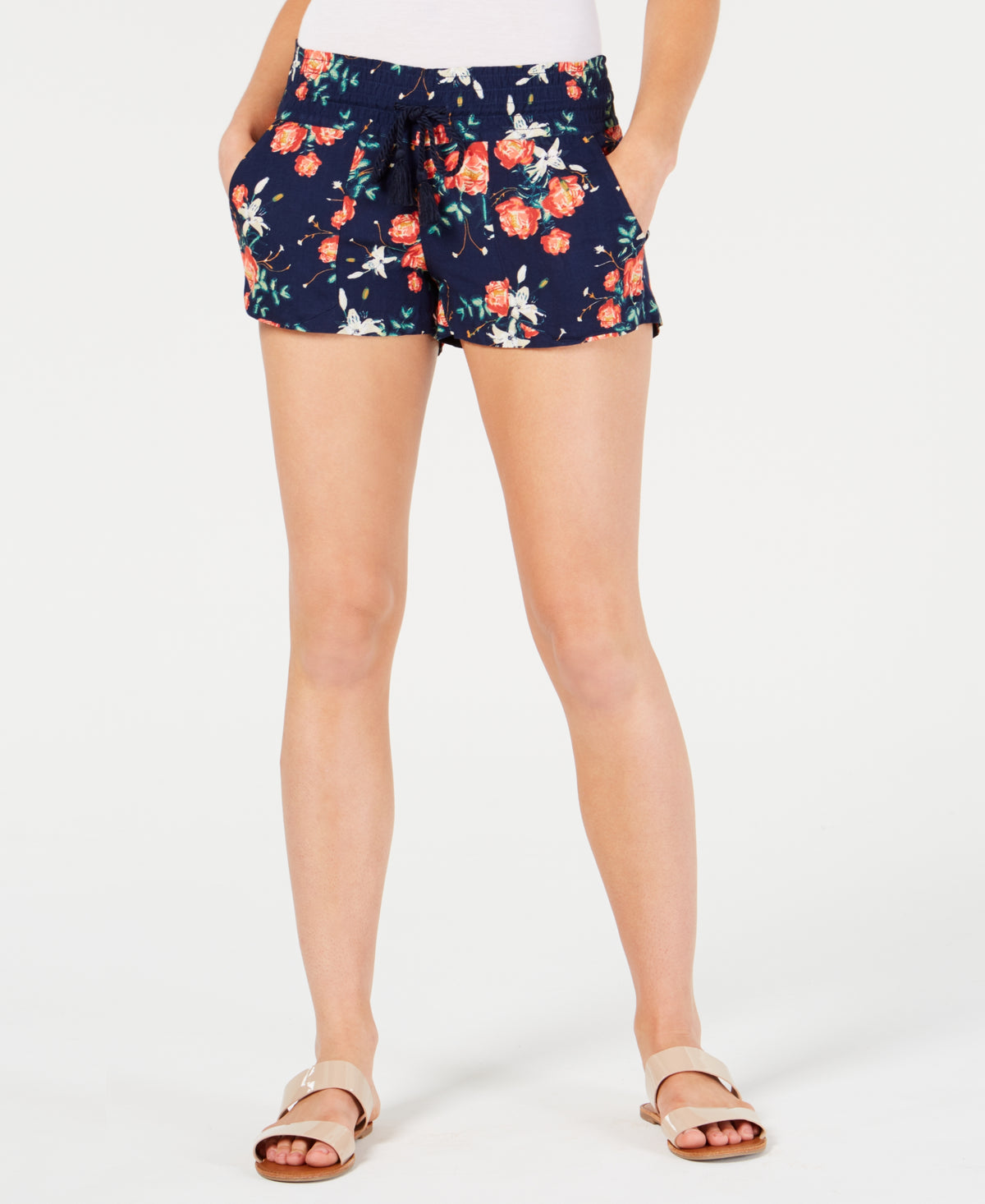 Juniors' Garden Lily Oceanside Printed Shorts