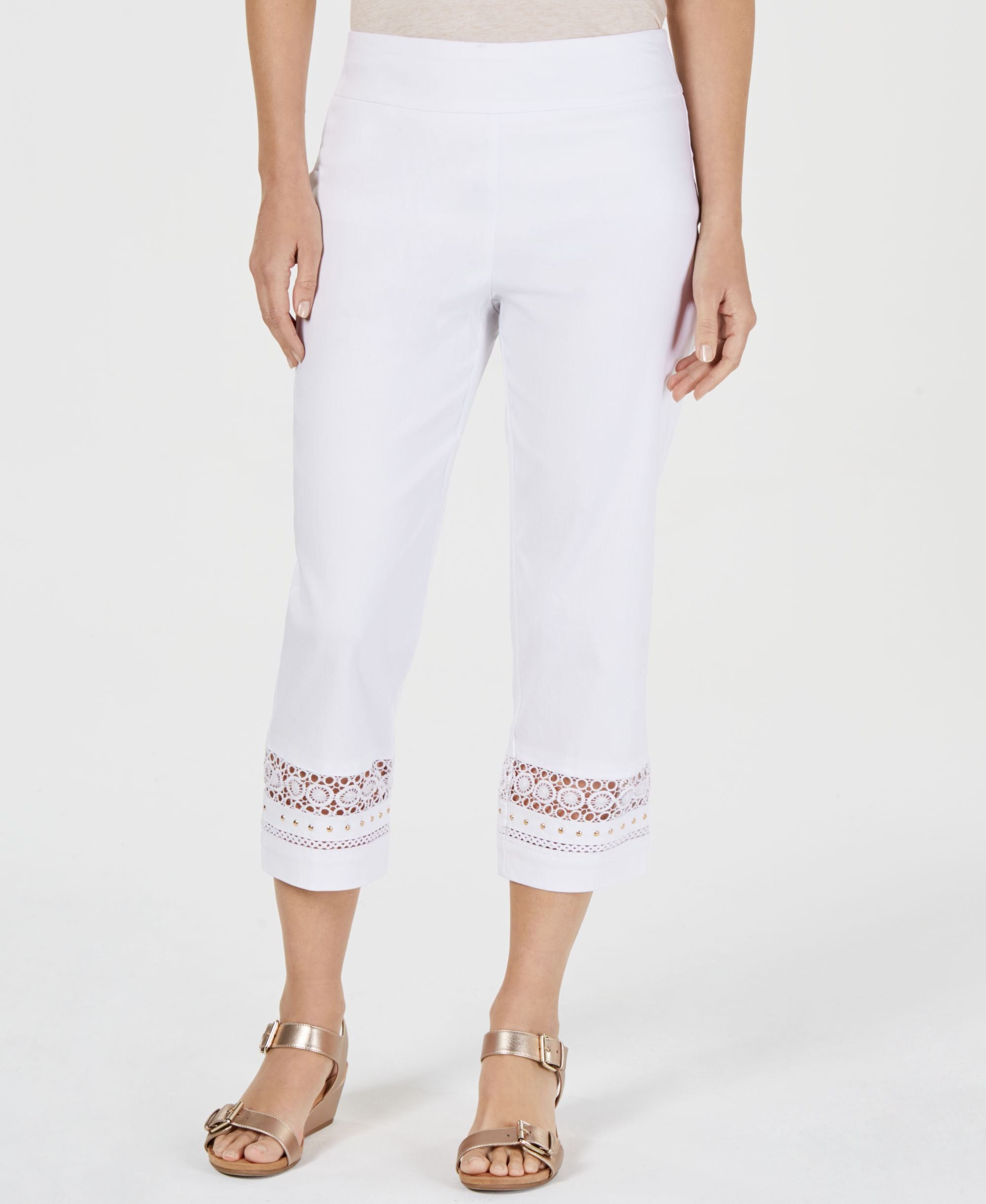 JM Collection Crochet Trim Studded Capris