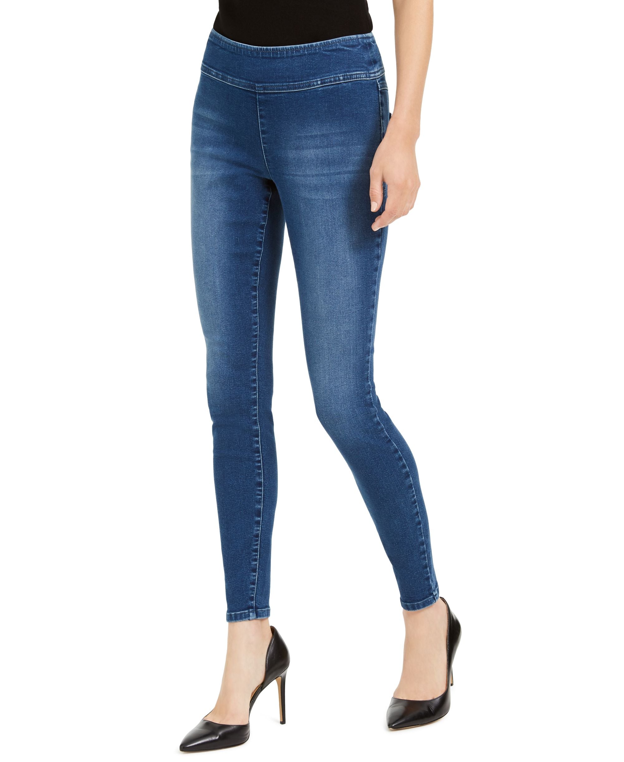 Petite Pull-On Jeggings