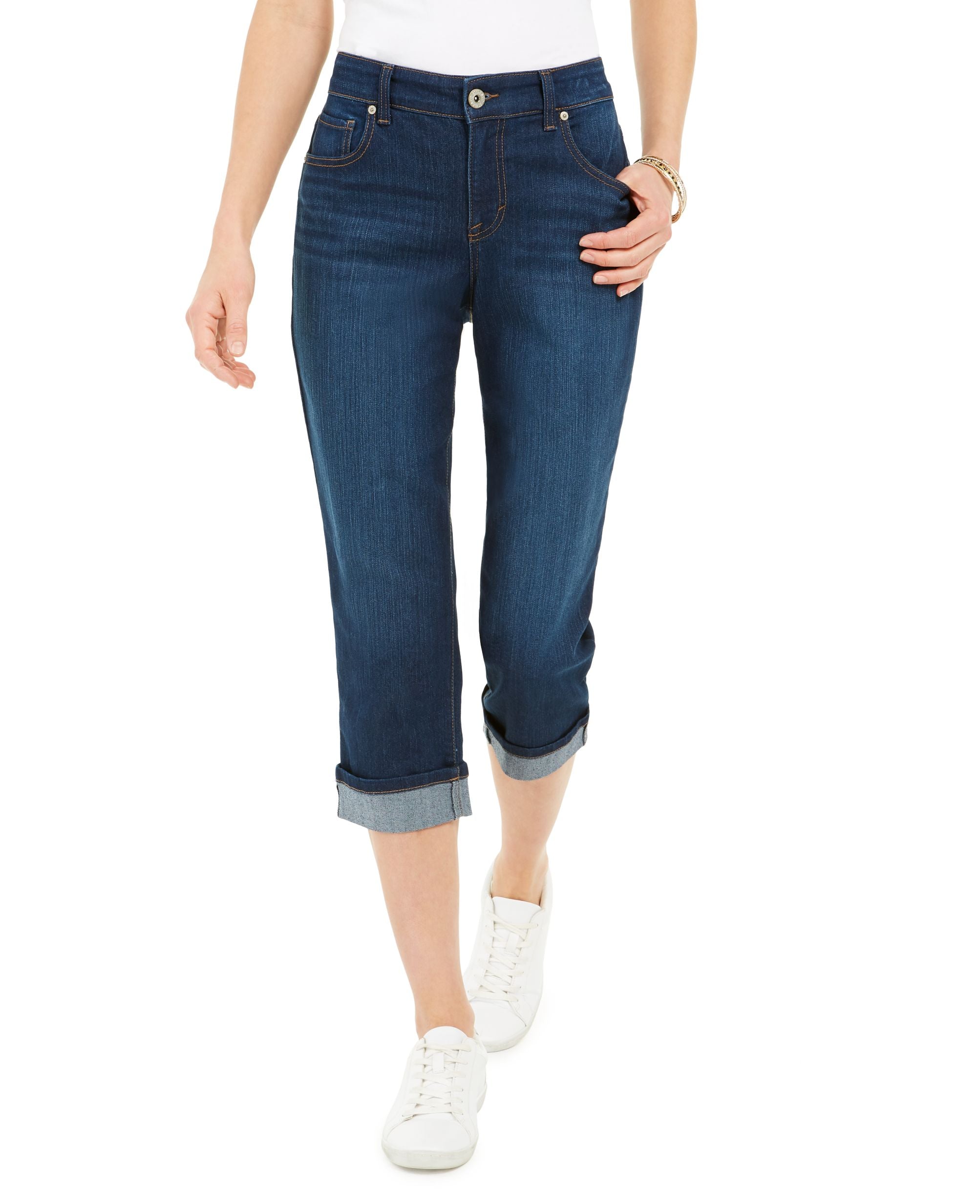 Petite Curvy Cuffed Capri Jeans