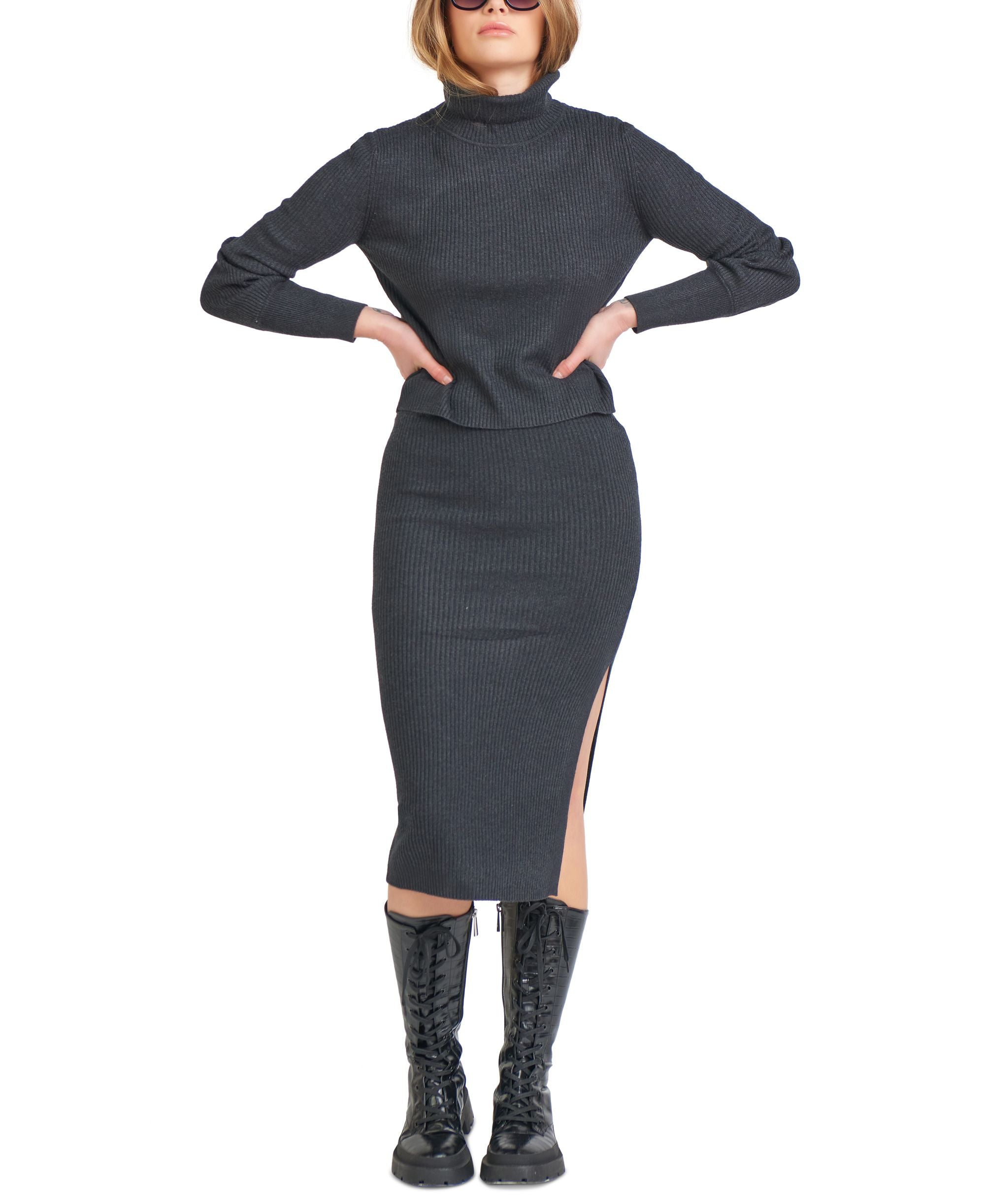 Black Tape Petite Midi Sweater Skirt