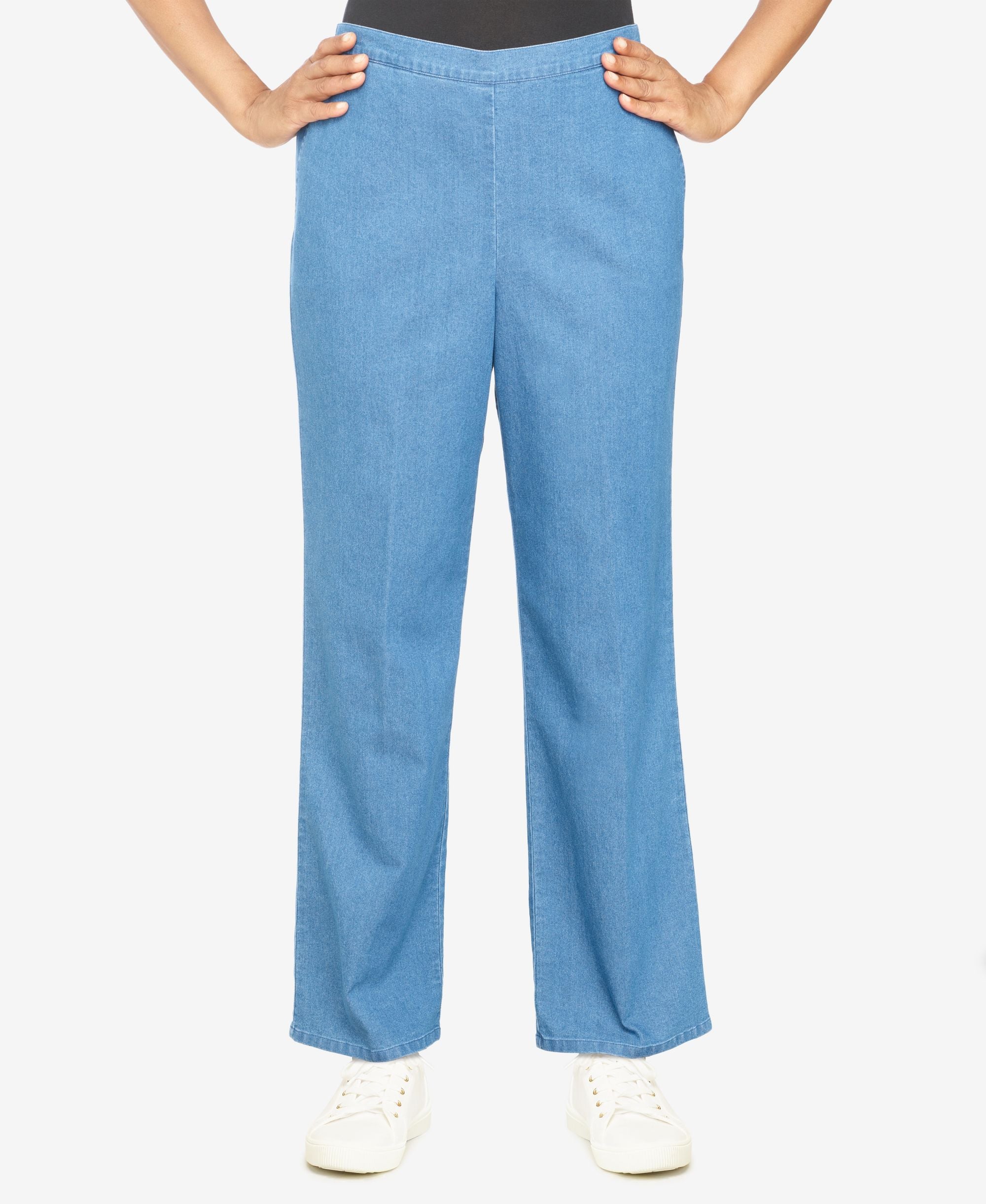 Petite Montana Sky Denim Mid Rise Average Length Pant