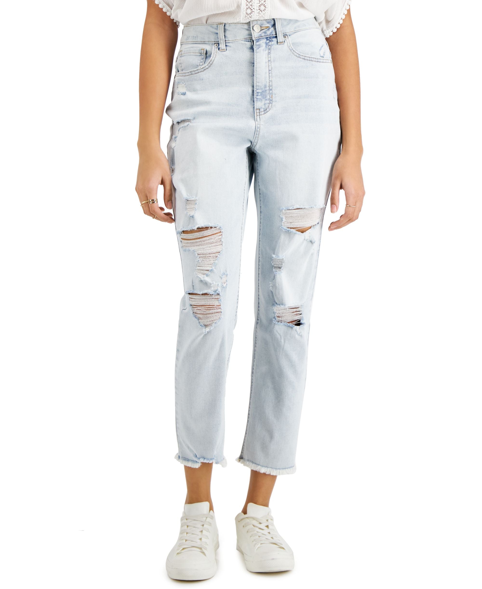 Juniors' True Mom Fit Jeans