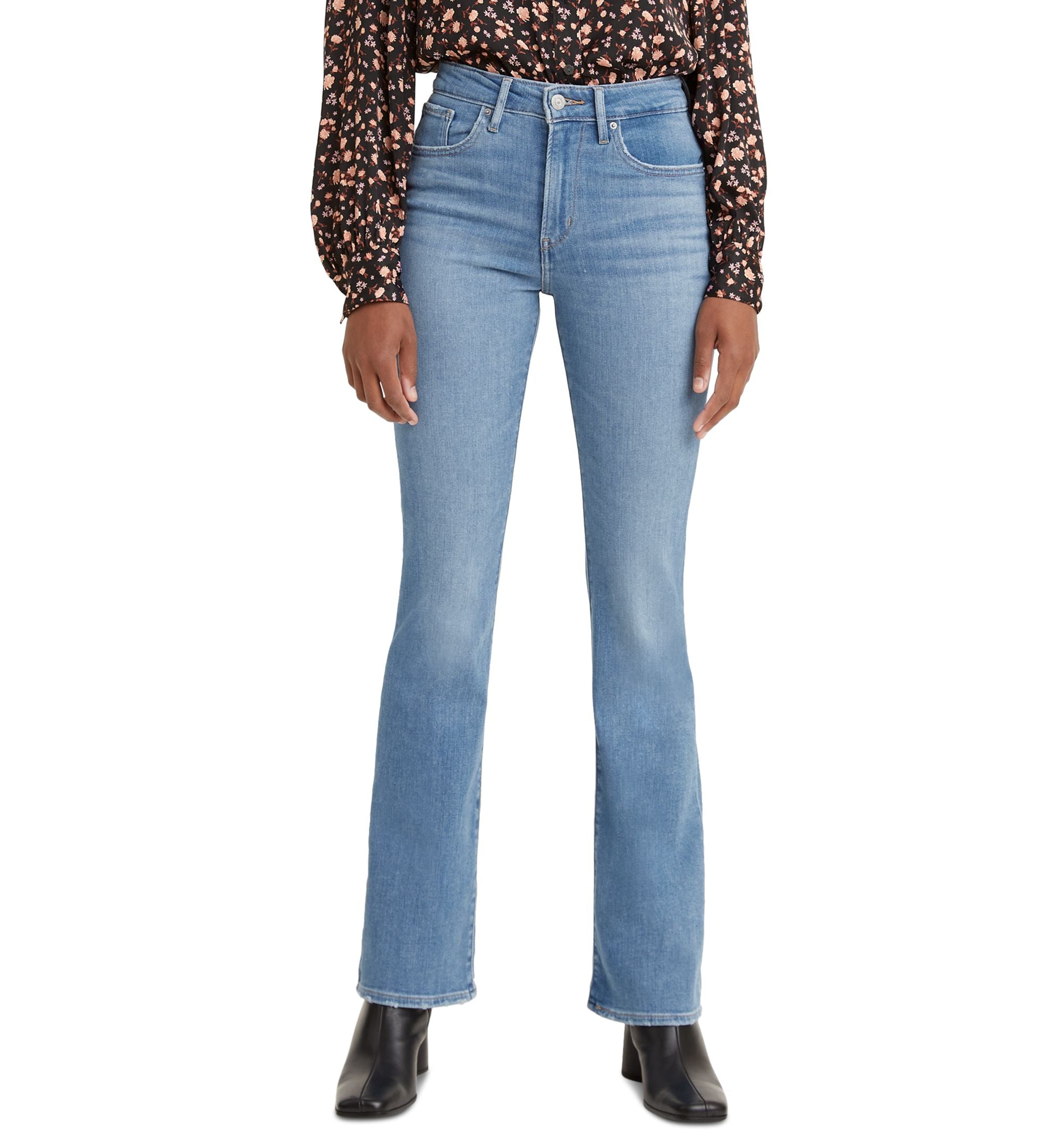 725 High-Waist Bootcut Jeans