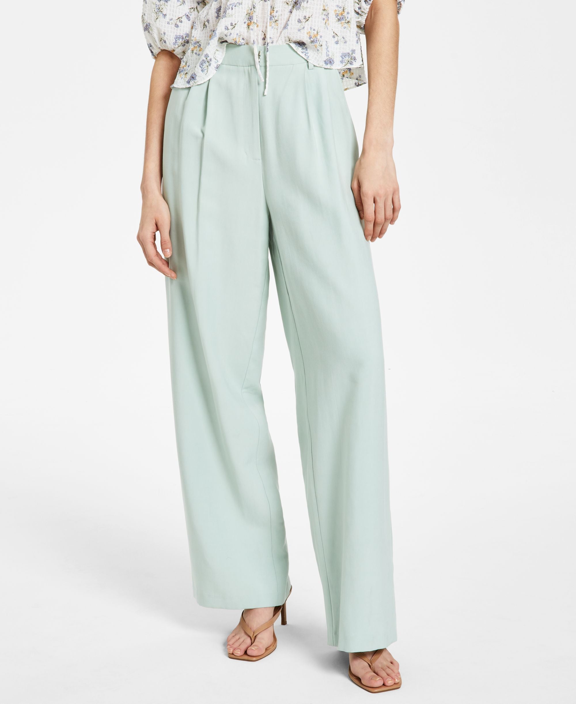 Pleated Wide-Leg Pants