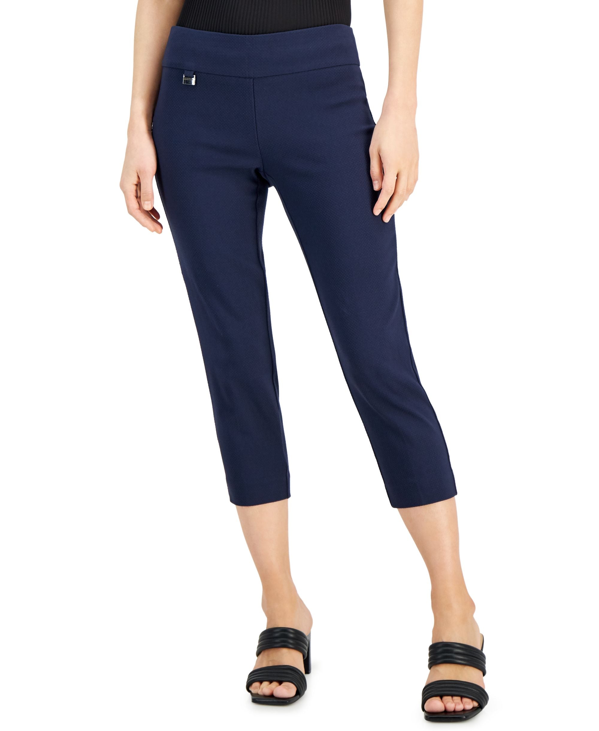 Alfani Essential Textured Capri Pull On With Tummy Control