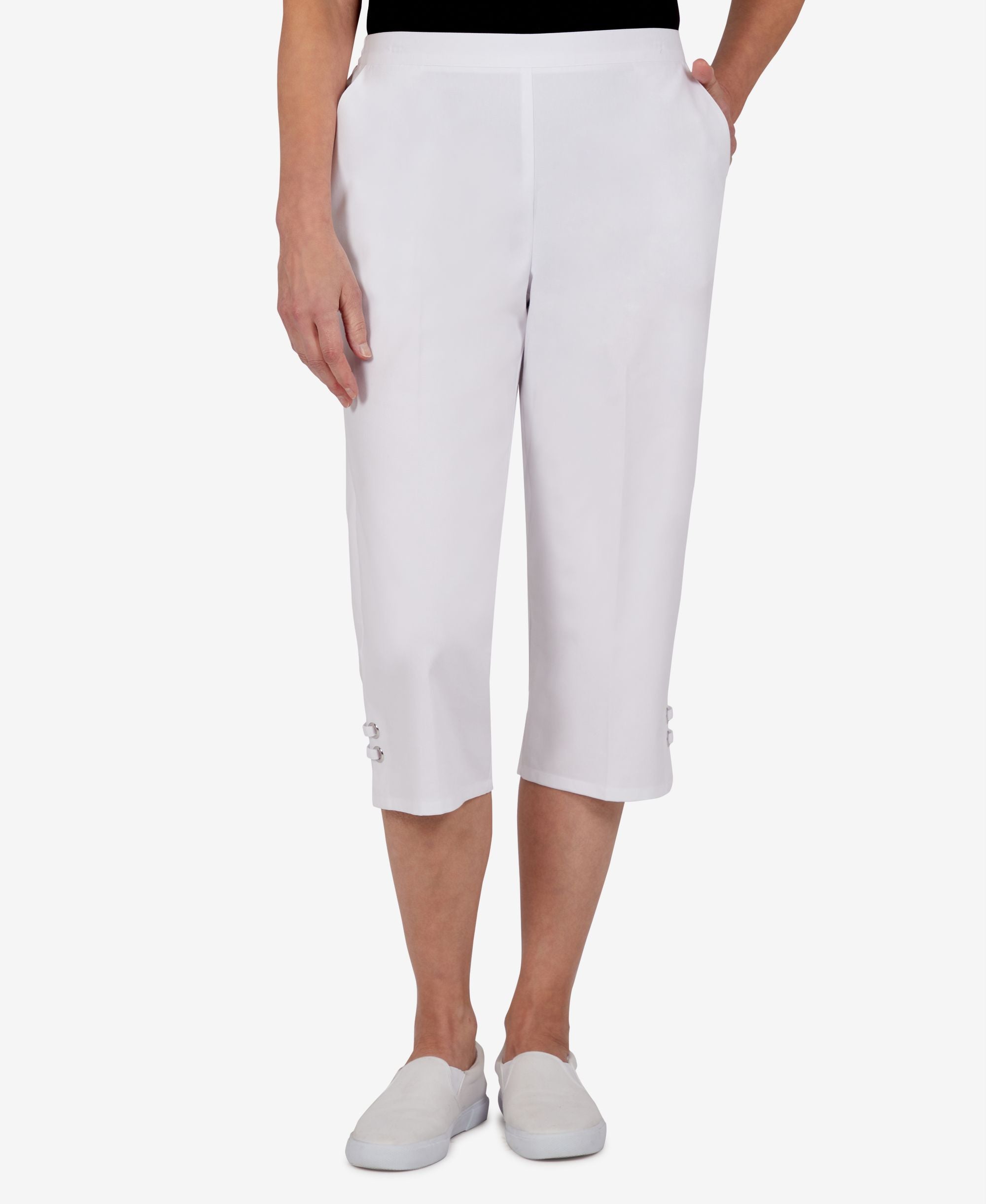 Plus Size Newport Grommet Capri Pants