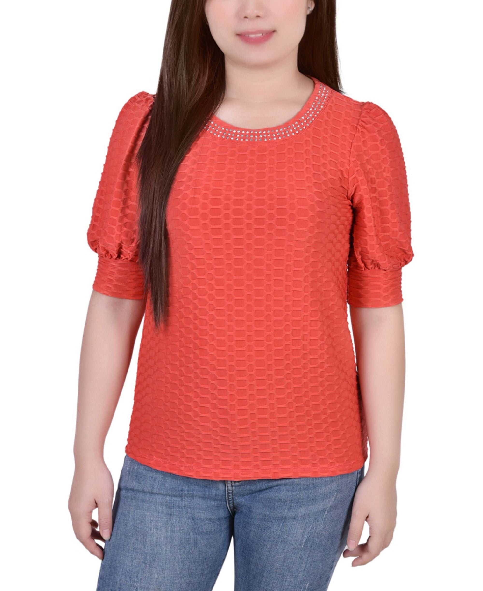 Petite Short Puff Sleeve Honeycomb Top