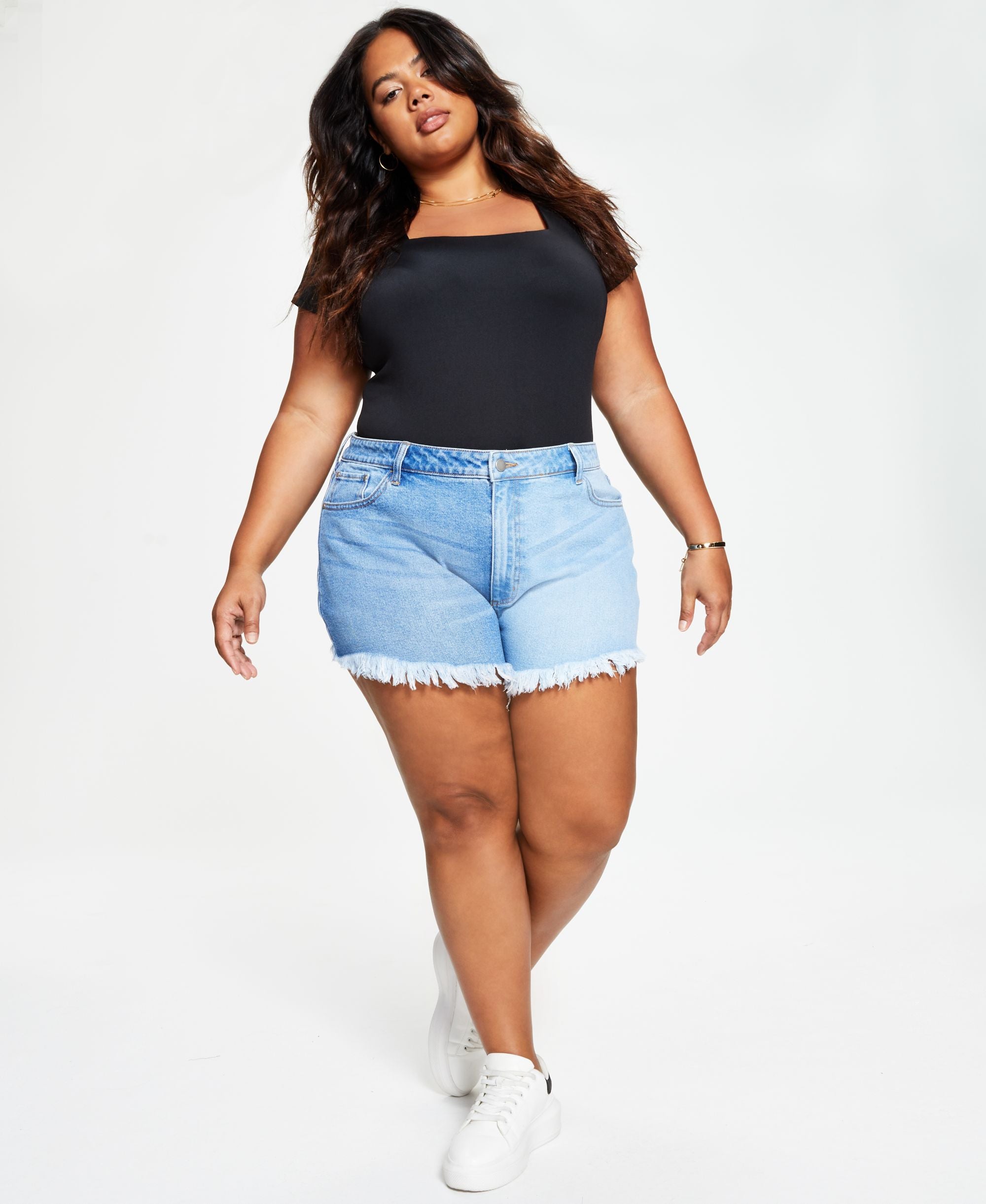 Tinseltown Trendy Plus Size High Rise Frayed Hem Mom Shorts