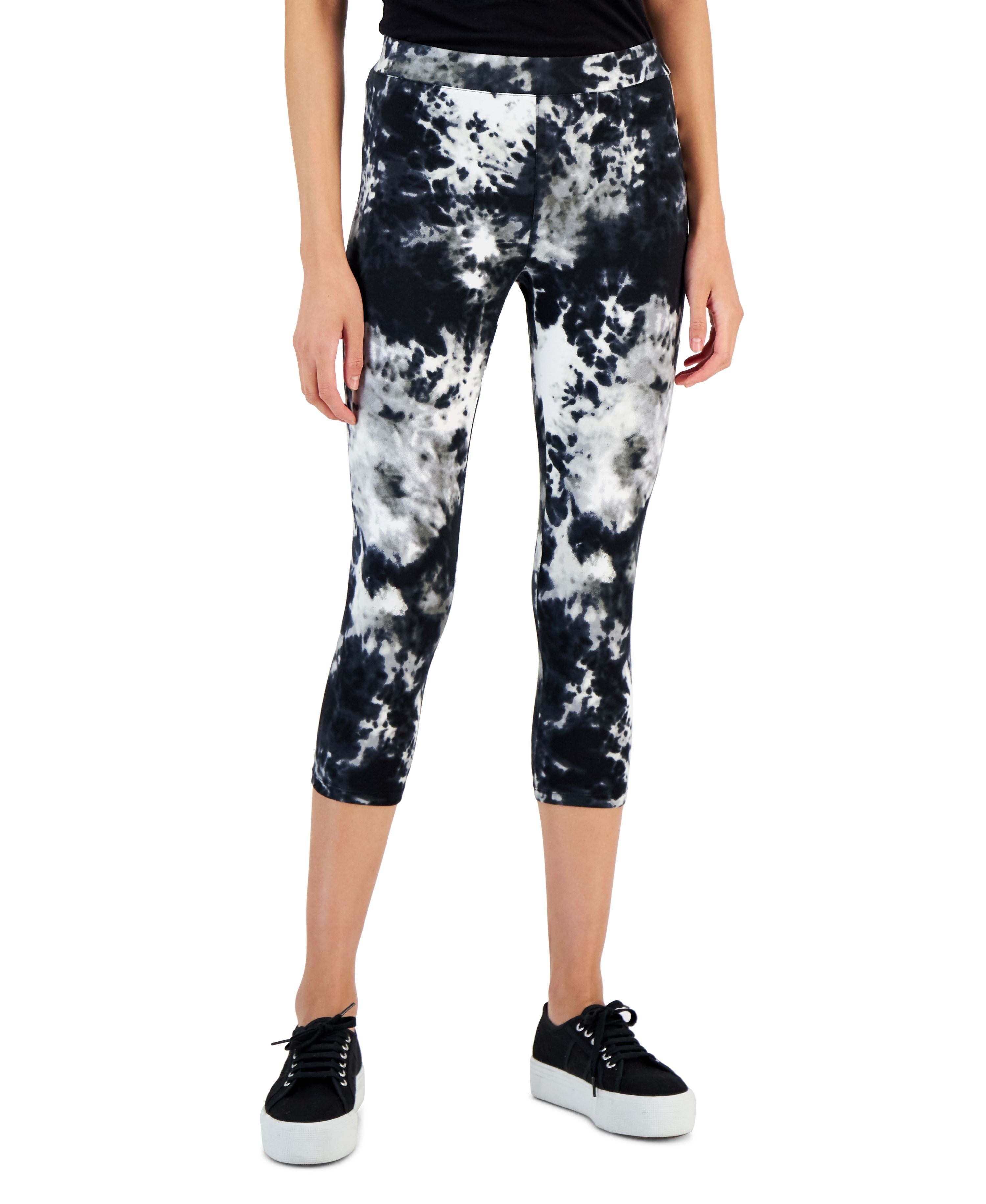 Petite Tie-Dye Capri Leggings