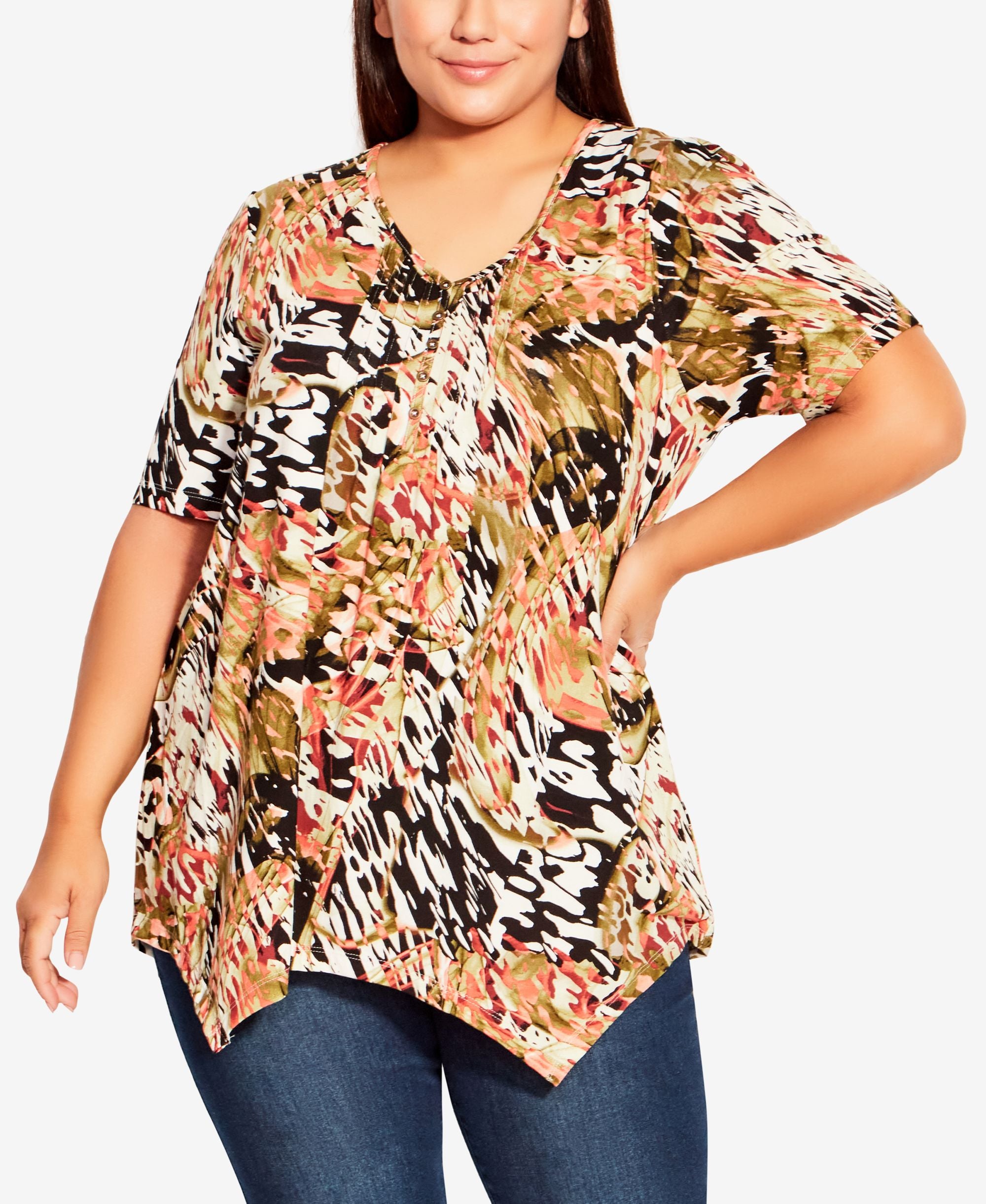 Plus Size Sharkbite Print Top