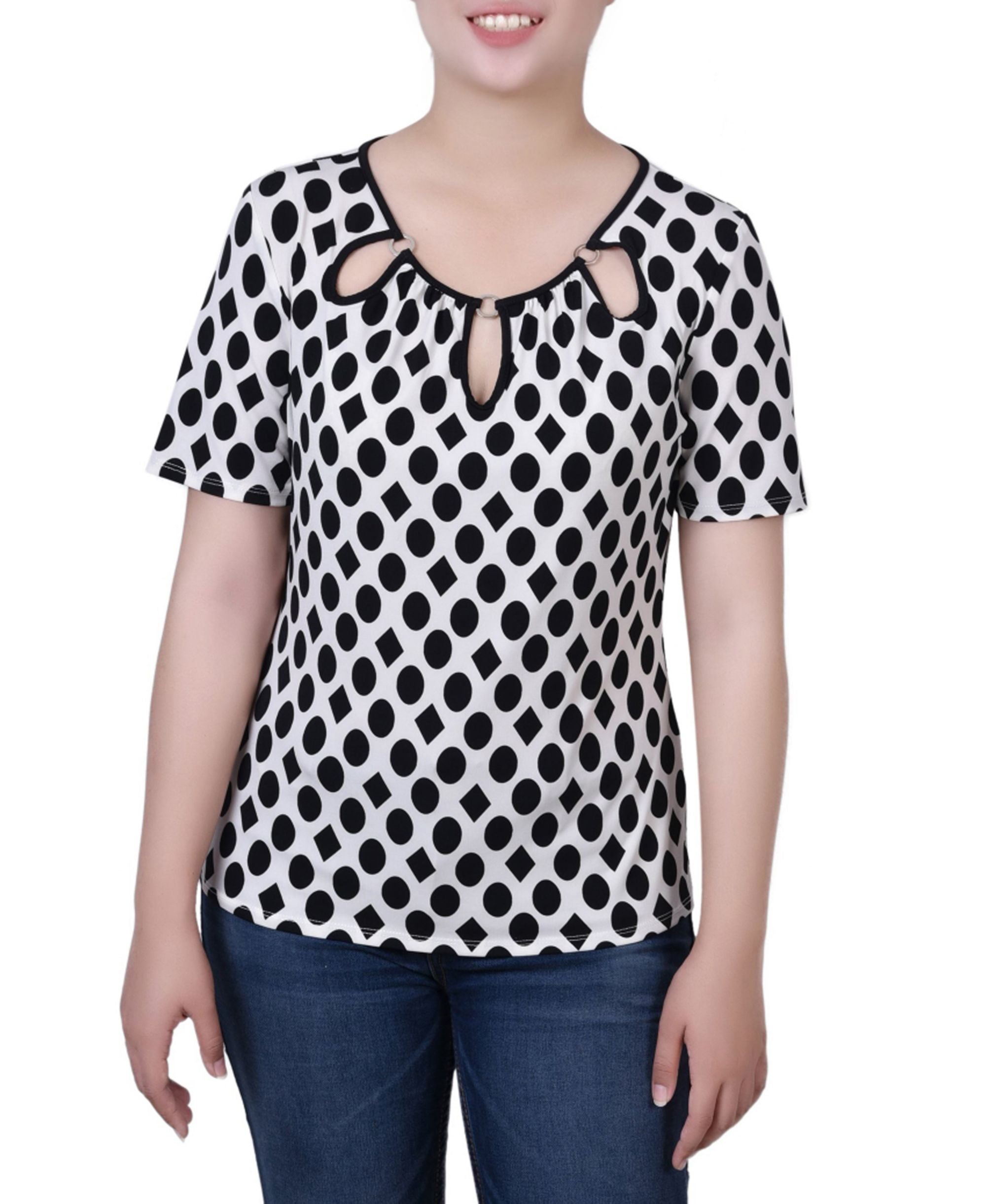 Petite Short Sleeve With Ring Details Top
