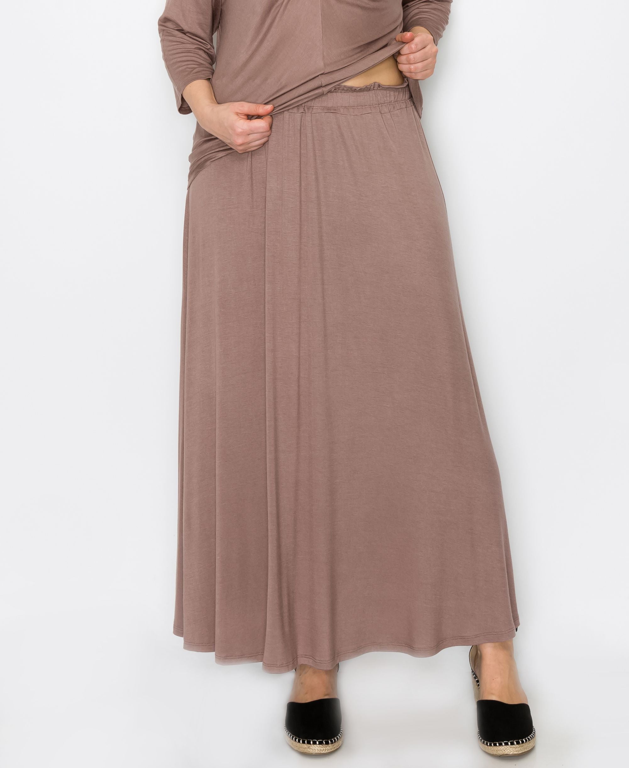 Plus Size Elastic Waist Maxi Skirts
