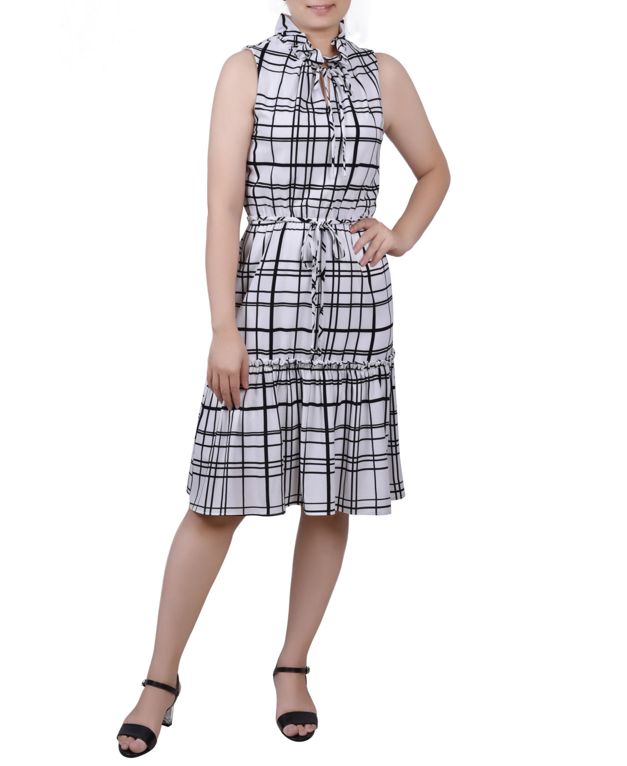 Petite Size Sleeveless Tiered Dress