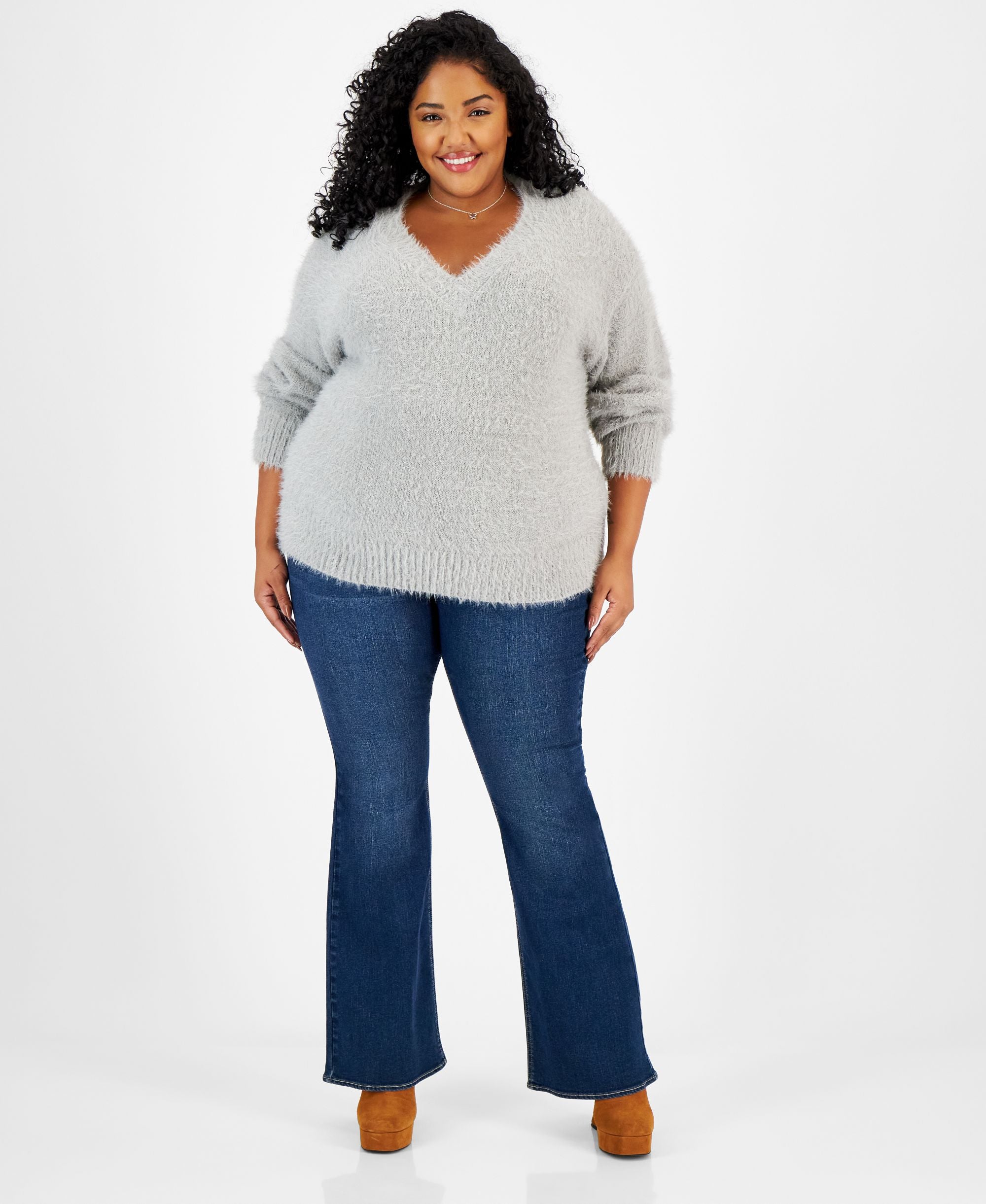 Trendy Plus Size V-Neck Eyelash Sweater