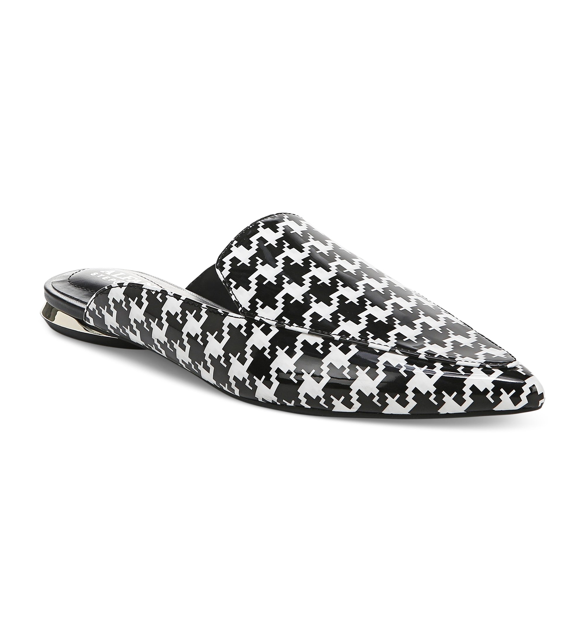 Women's Serrice Pointed-Toe Flats