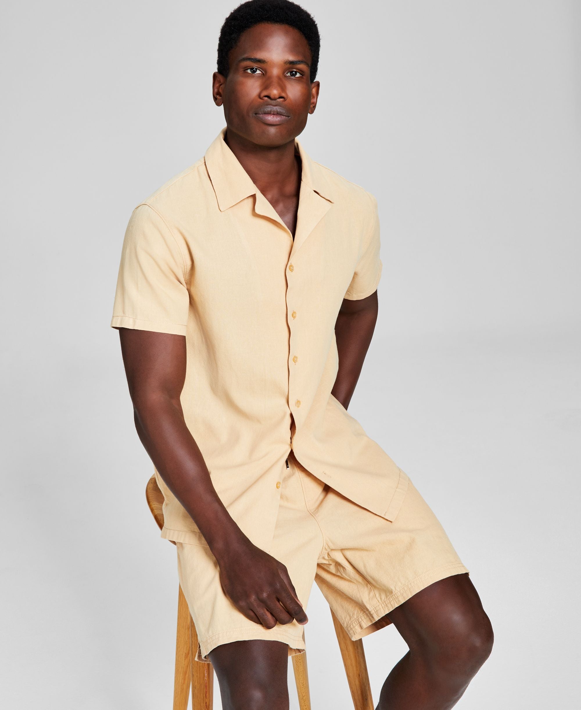Men's Classic-Fit Button-Down Camp Shirt