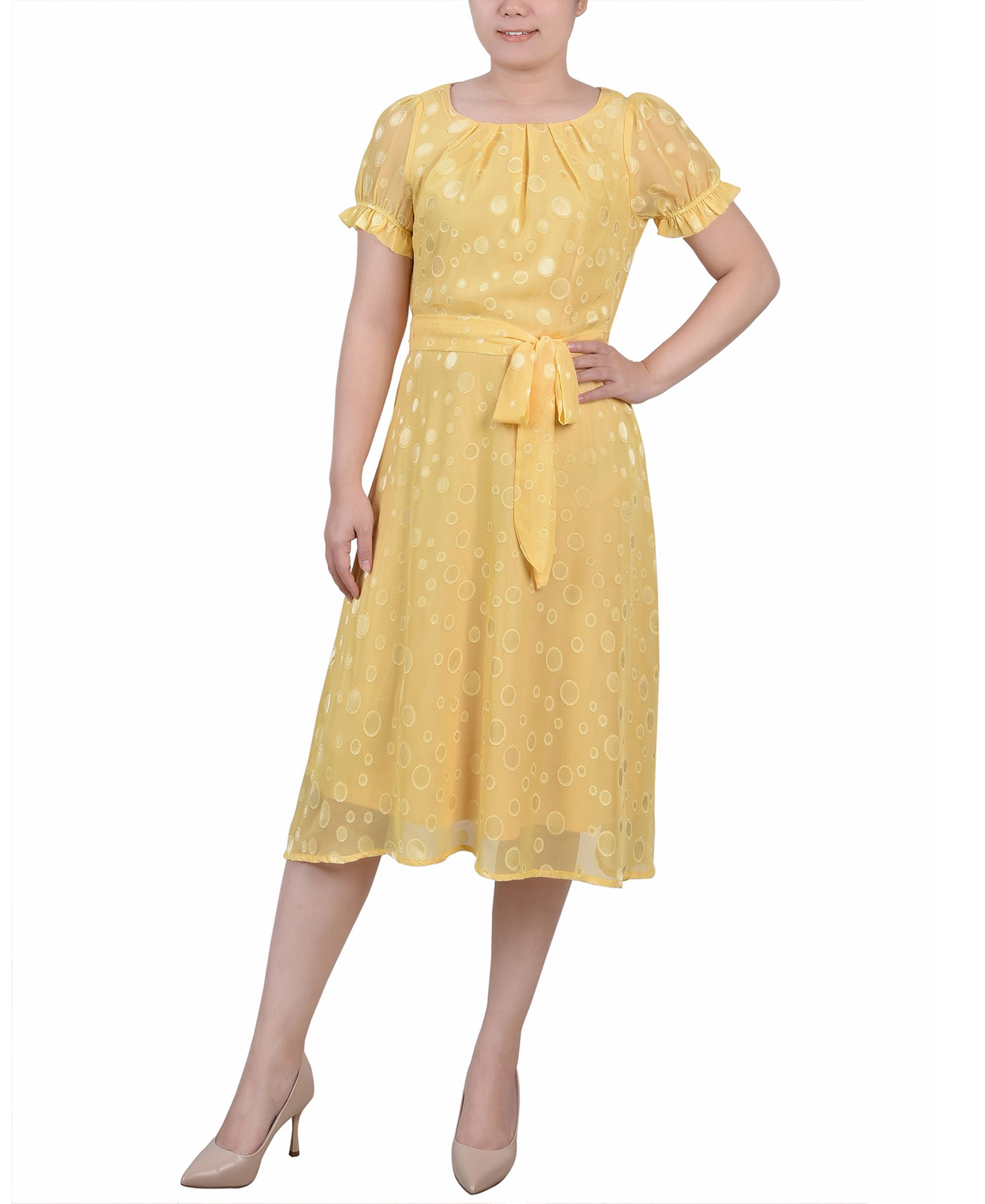 Petite Short Sleeve Belted Swiss Dot Dress