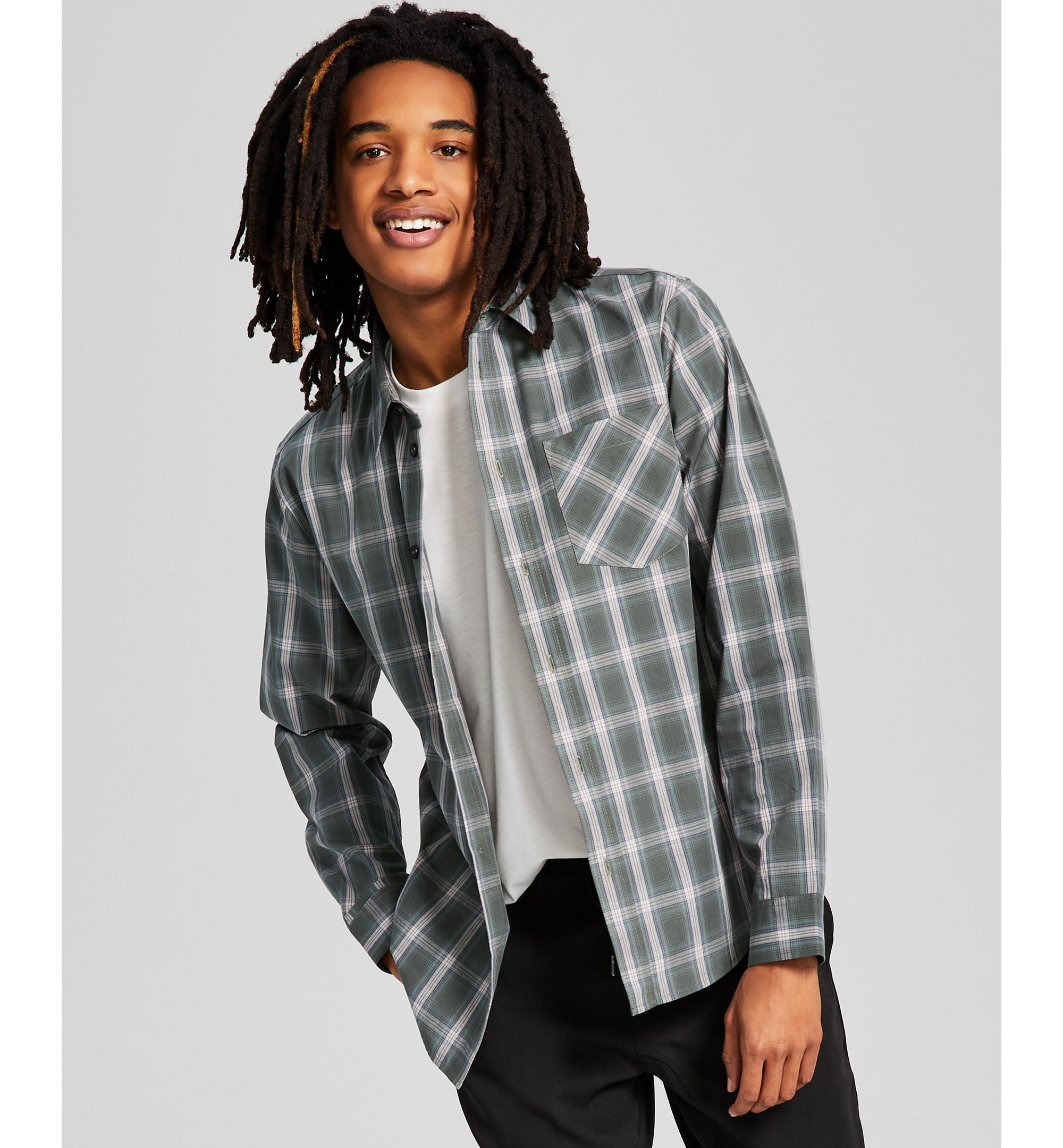 Men's Woven Plaid Long-Sleeve Button-Up Shirt