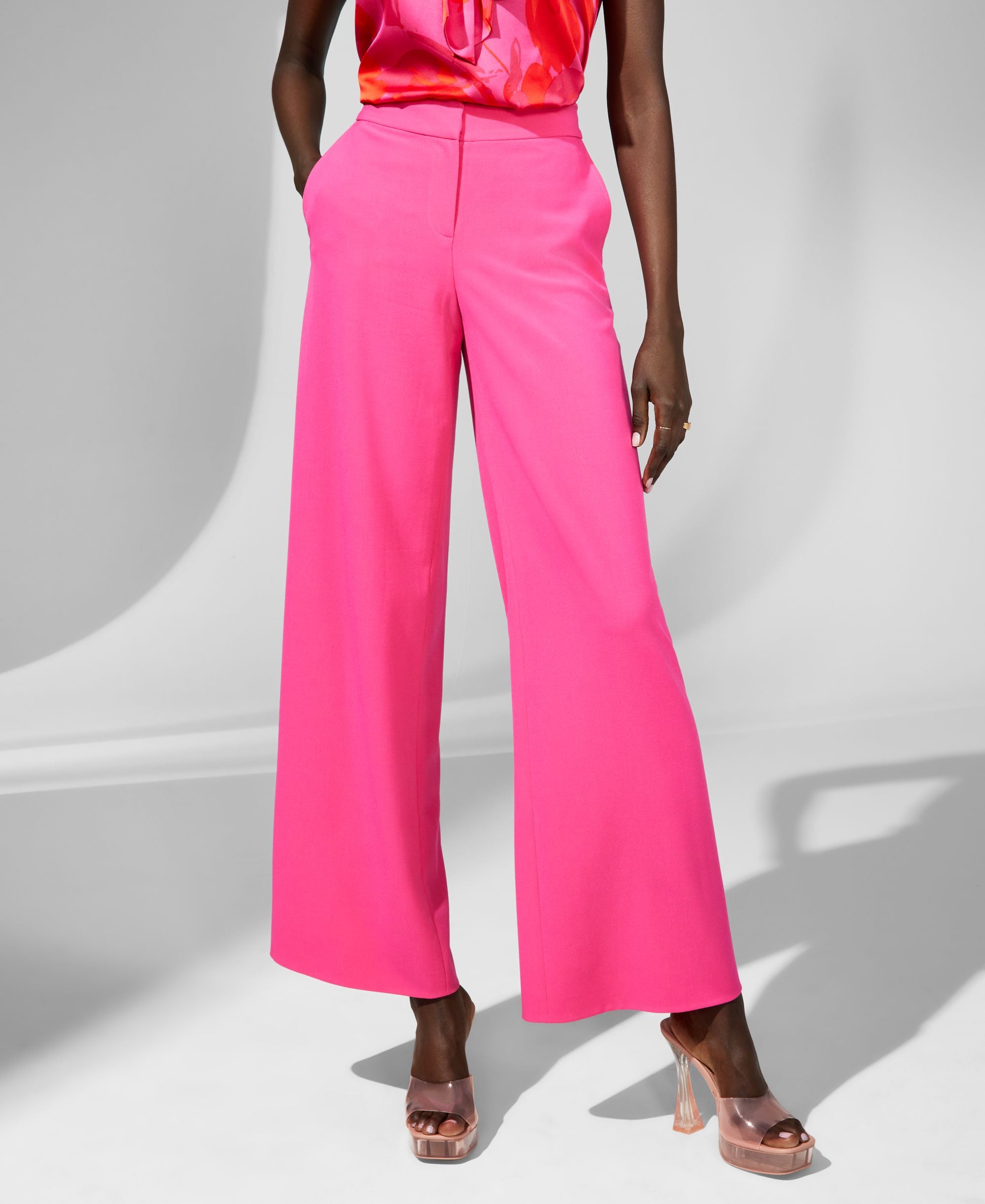 Women's Wide-Leg Pants