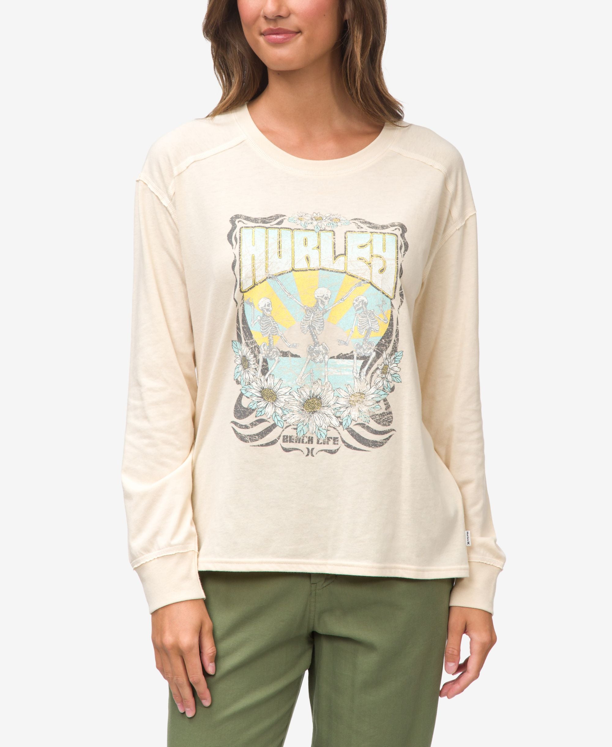 Juniors' Rileey Rogue Graphic Long-Sleeve T-Shirt