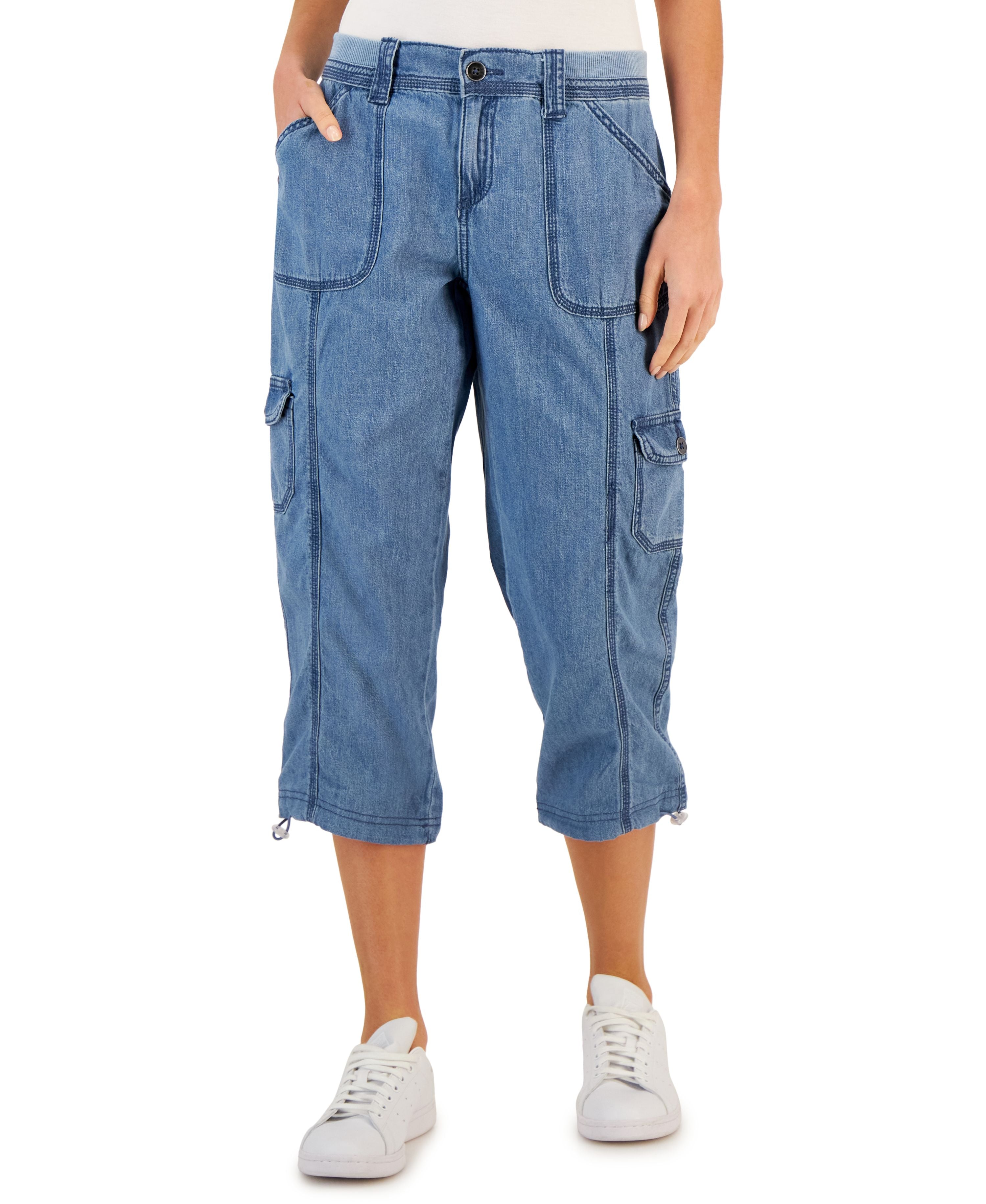Petite Mid Rise Bungee-Hem Capri Pants