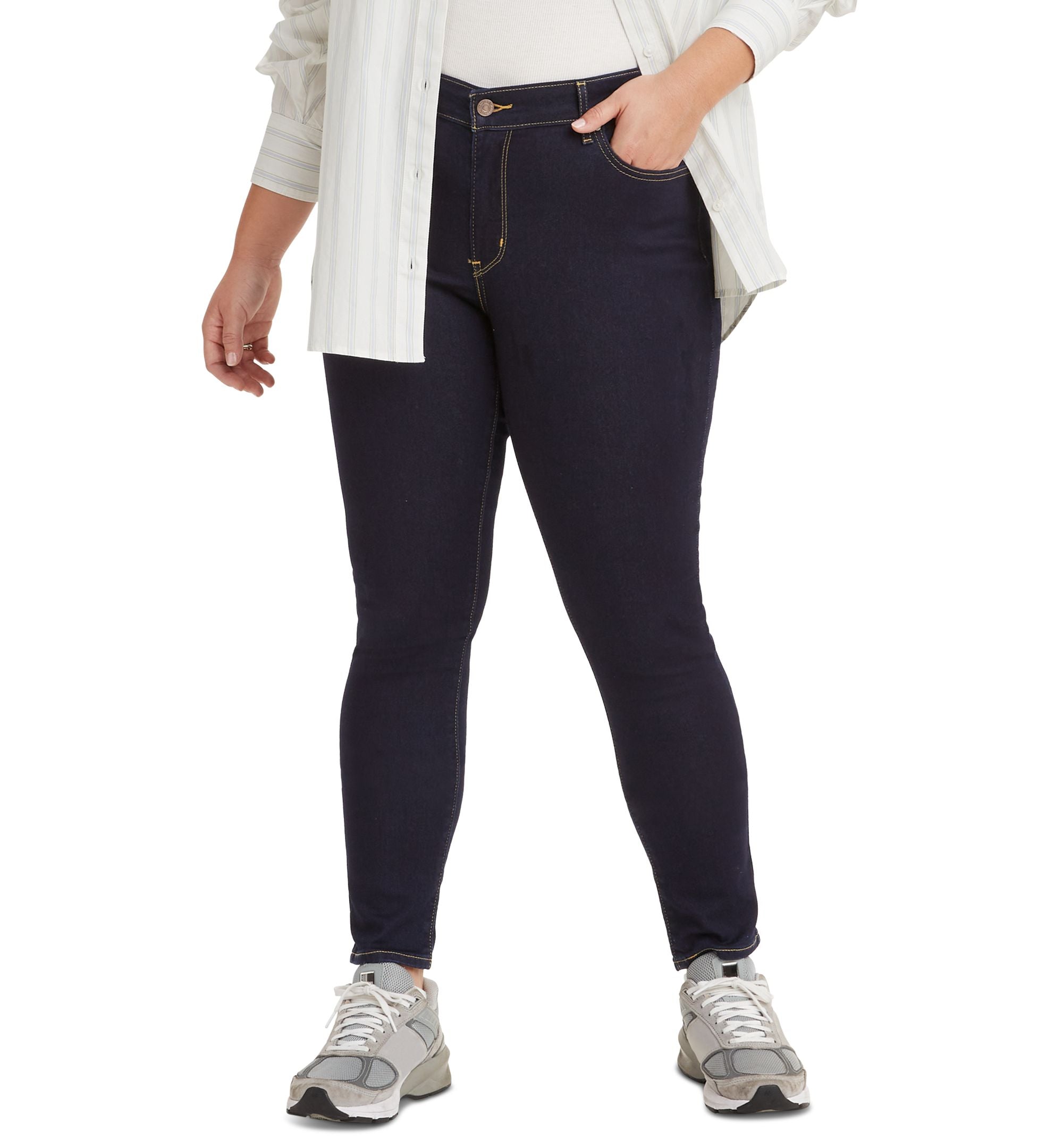Women's 711 Mid Rise Distressed Skinny Jeans