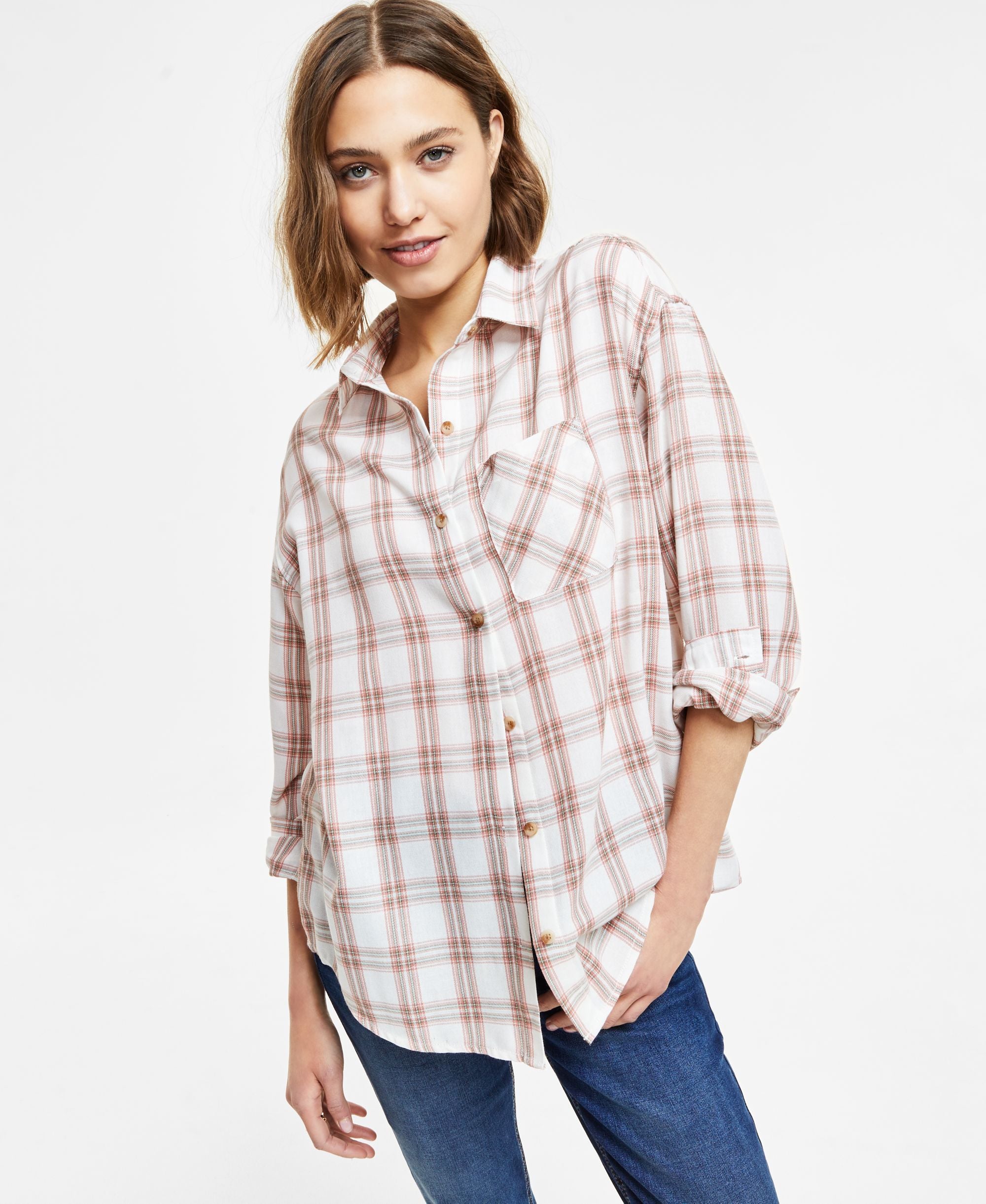 Juniors' Plaid-Print Button-Front Long-Sleeve Shirt
