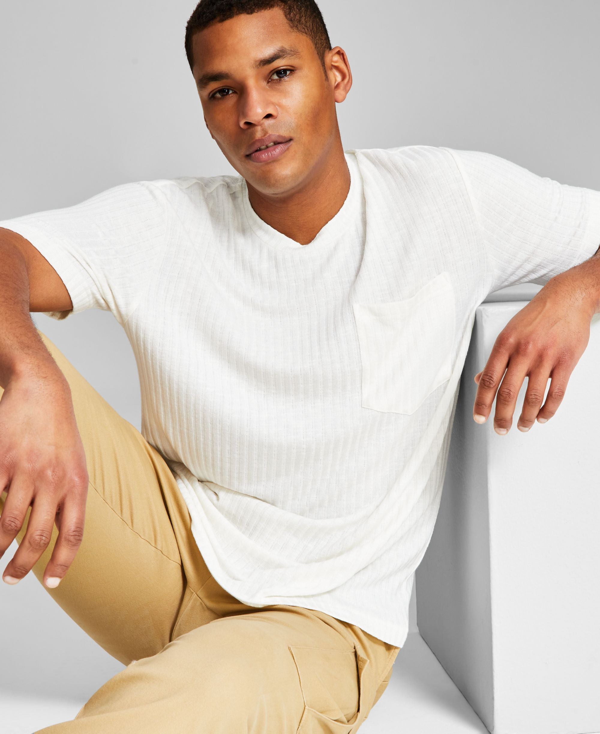 Men's Ribbed Pocket Knit Short-Sleeve Shirt