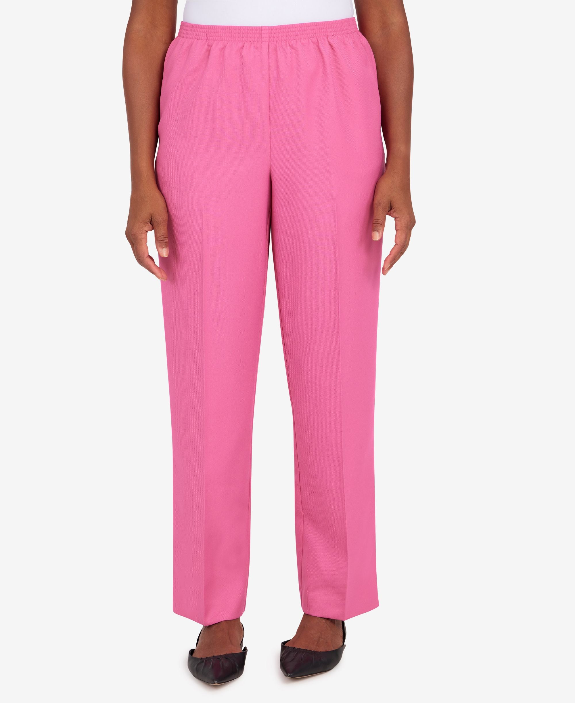 Petite Classic Fit Average Pull On Pants