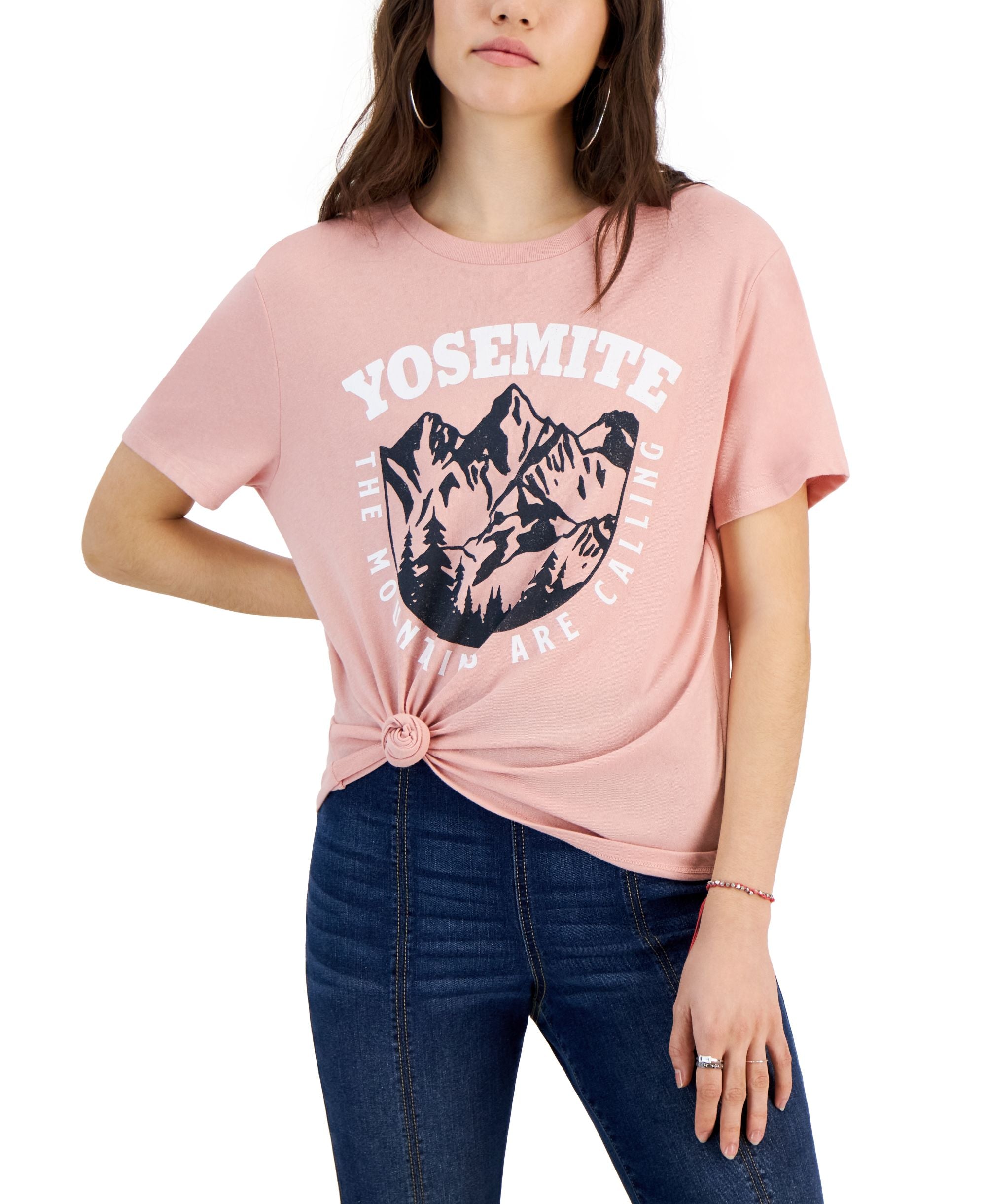 Juniors' Yosemite Short-Sleeved Graphic T-Shirt