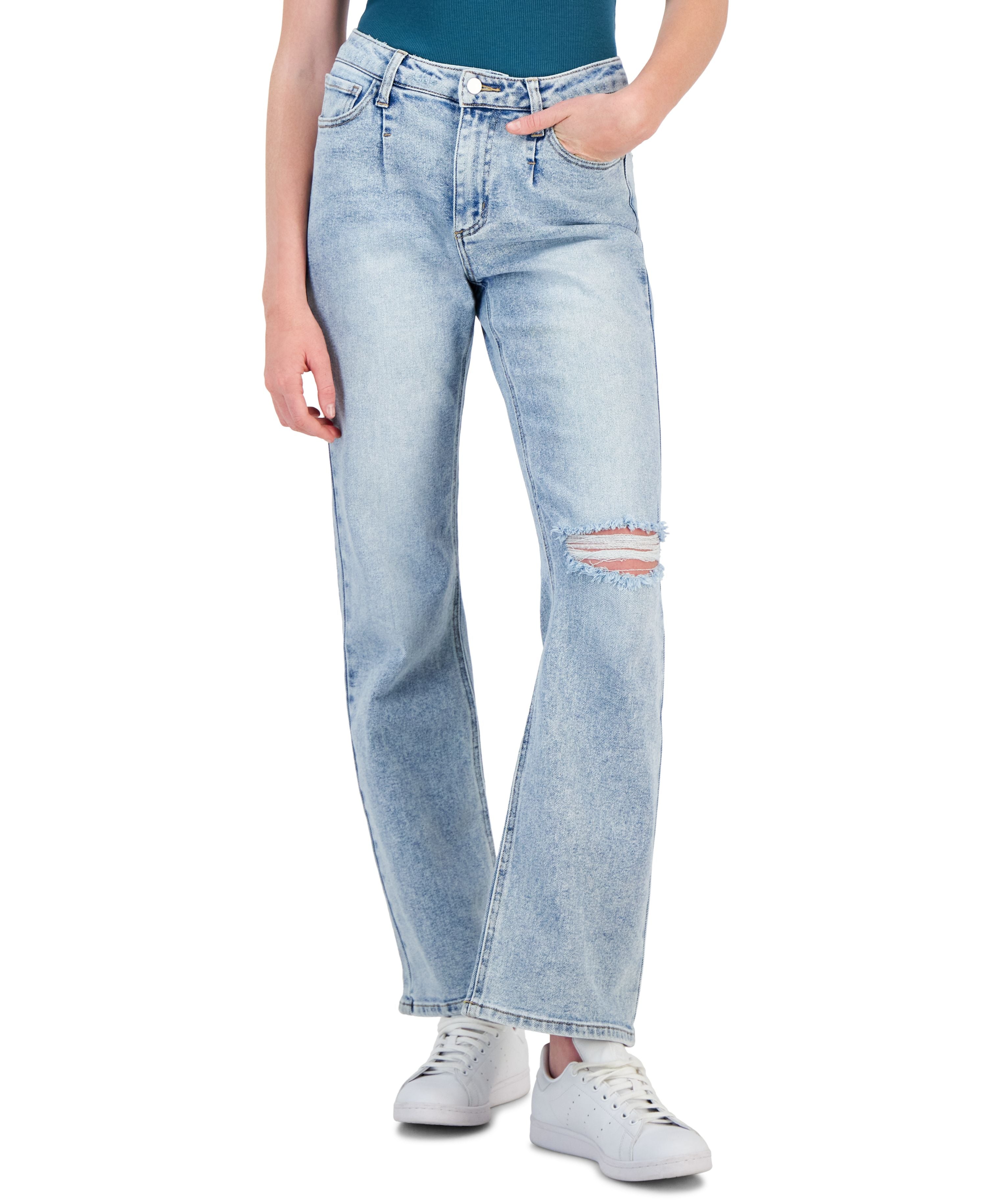 Juniors' High-Rise Relaxed Flare Jeans