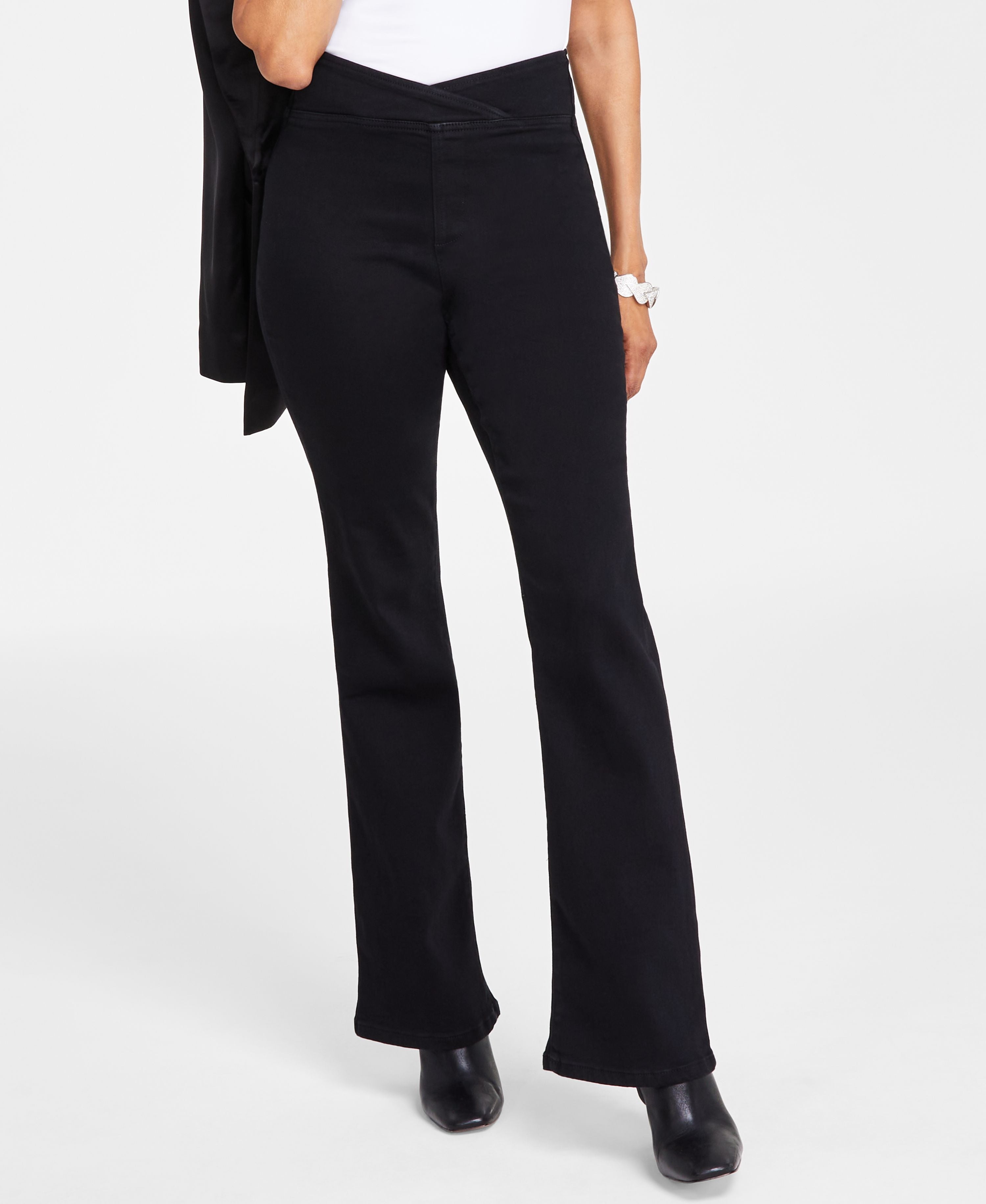 Women's High Rise Asymmetrical Waist Pull-On Jeans