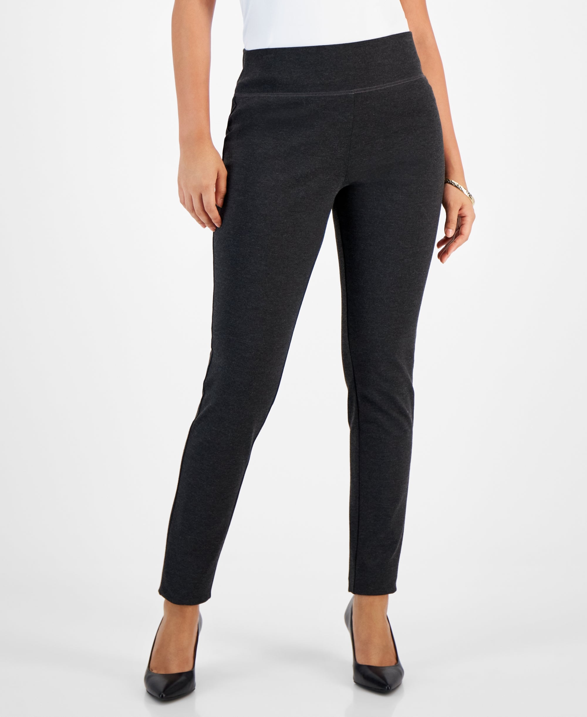 Petite Non-Seamed Pull-On Skinny Pants