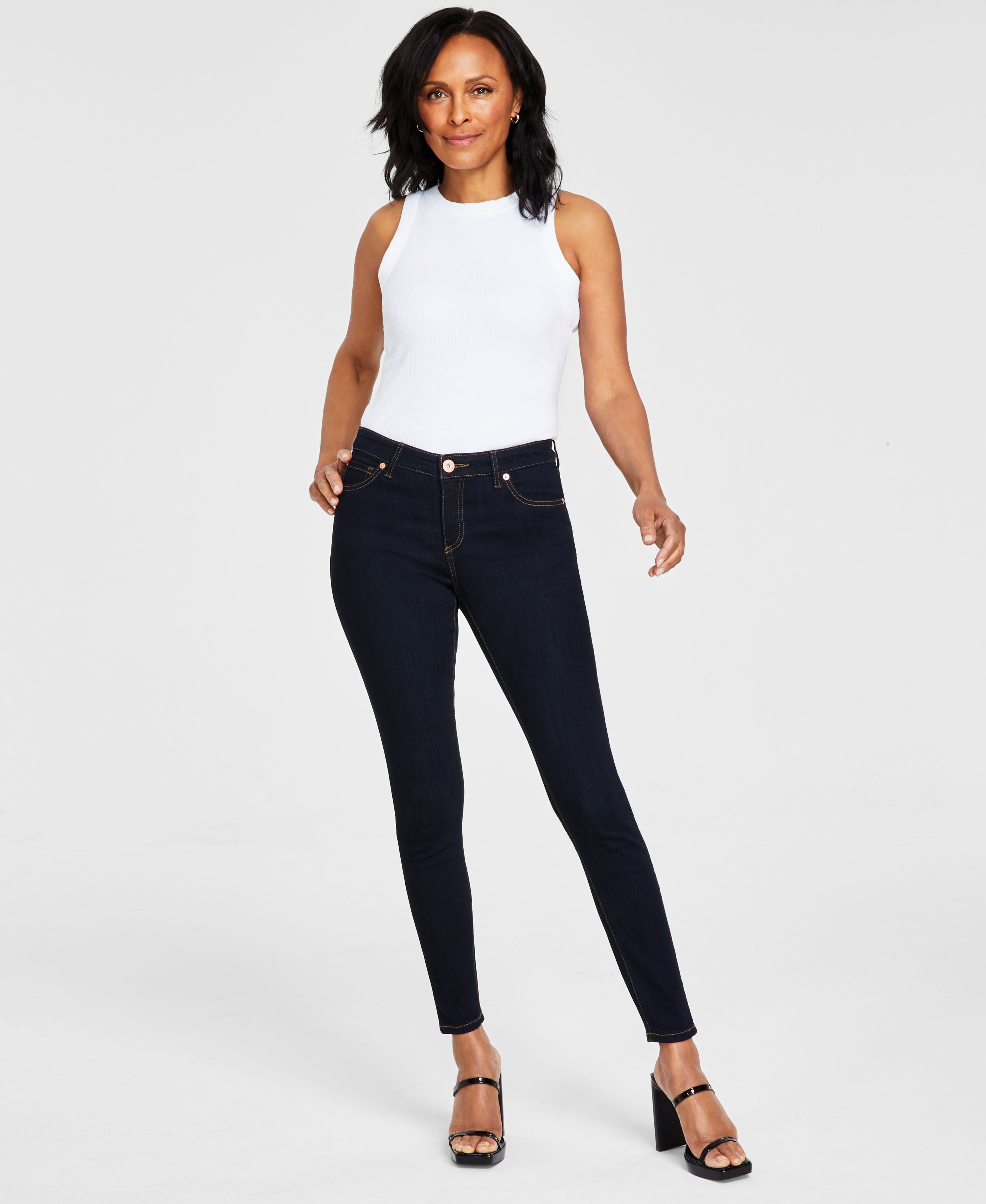 Women's Mid Rise Skinny Jeans