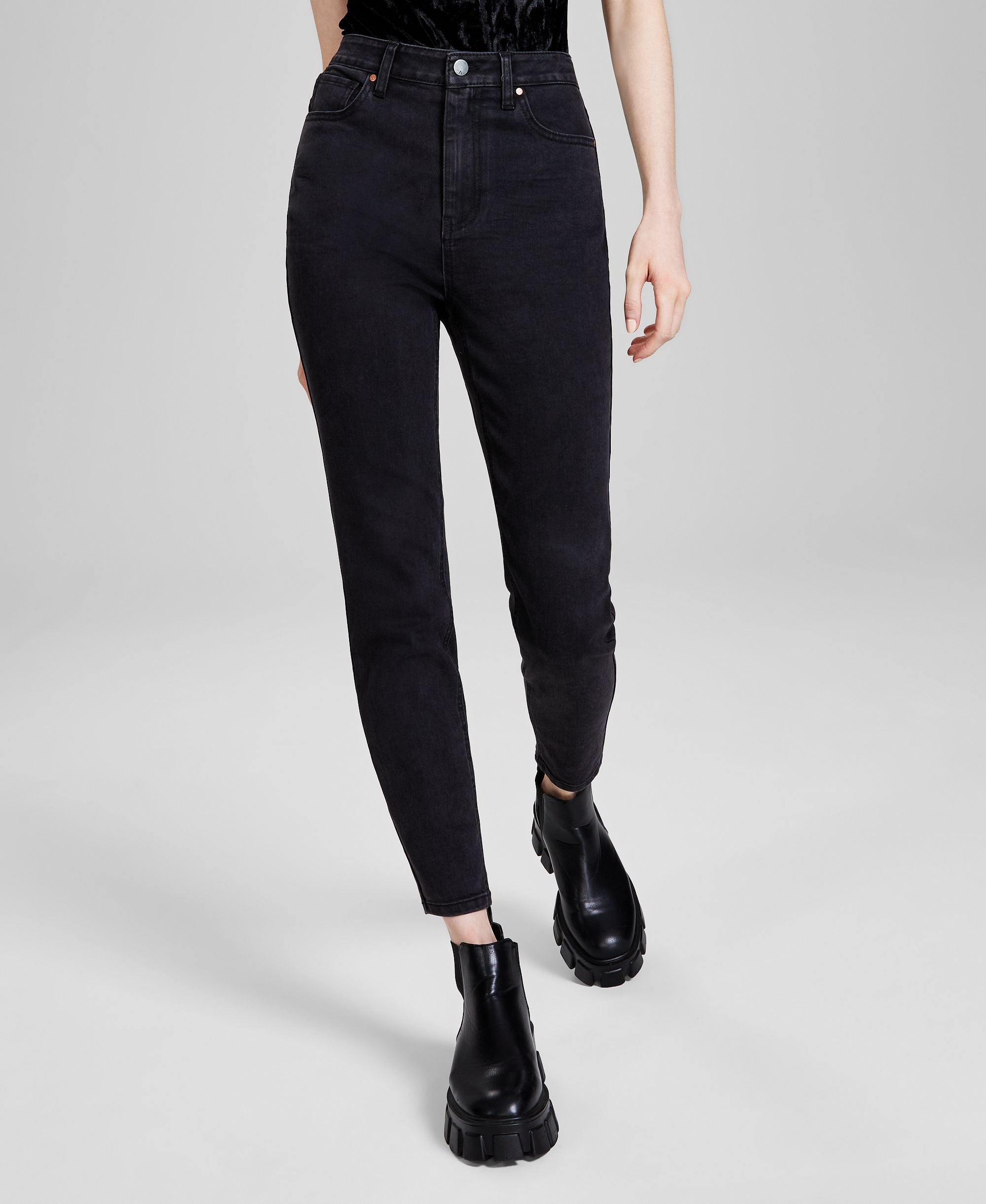 Women's High Rise Skinny Jeans