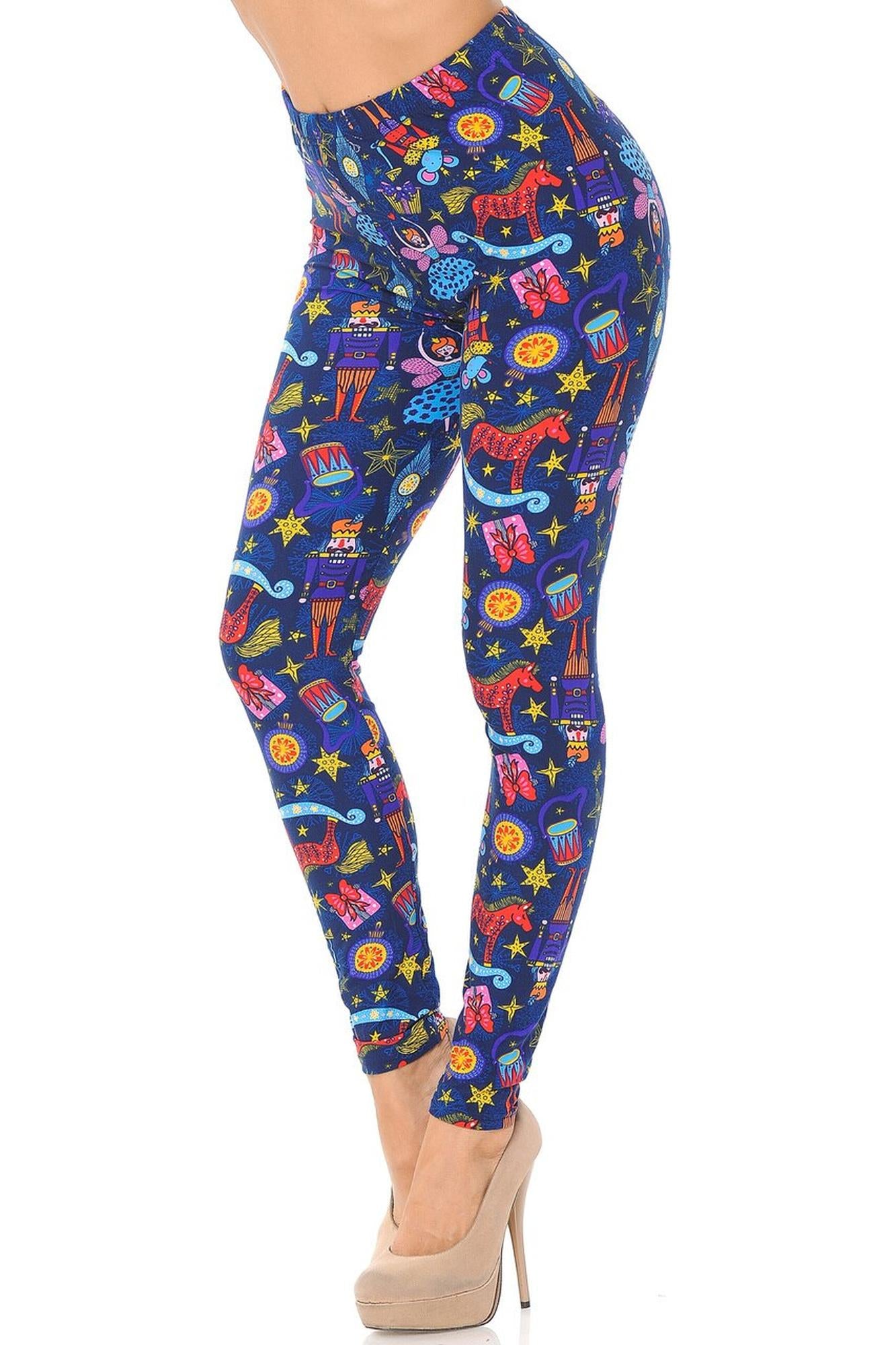 Buttery Soft Nutcracker Christmas Trinkets Plus Size Leggings (One Size Plus,Blue)