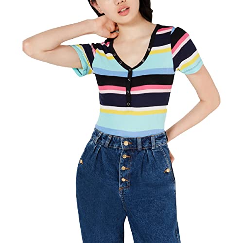 Juniors' Striped V-Neck Top