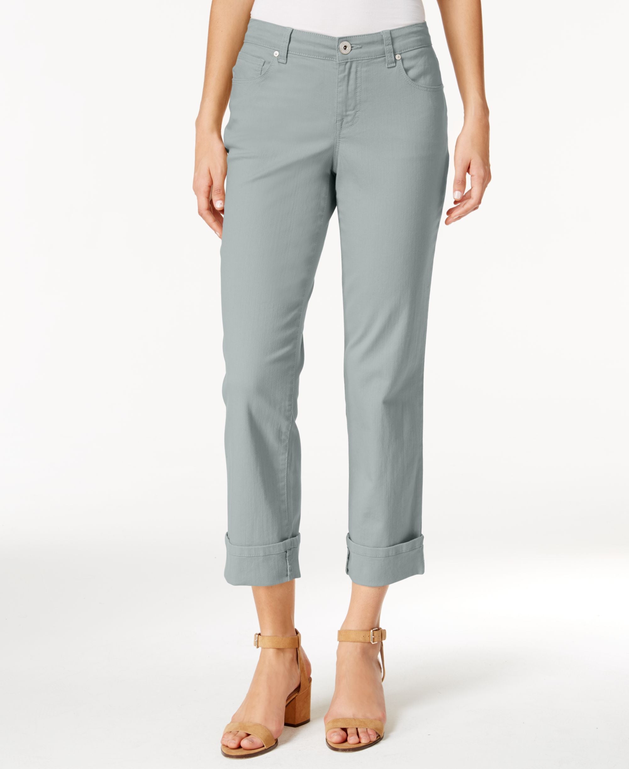 Petite Curvy Cuffed Capri Jeans