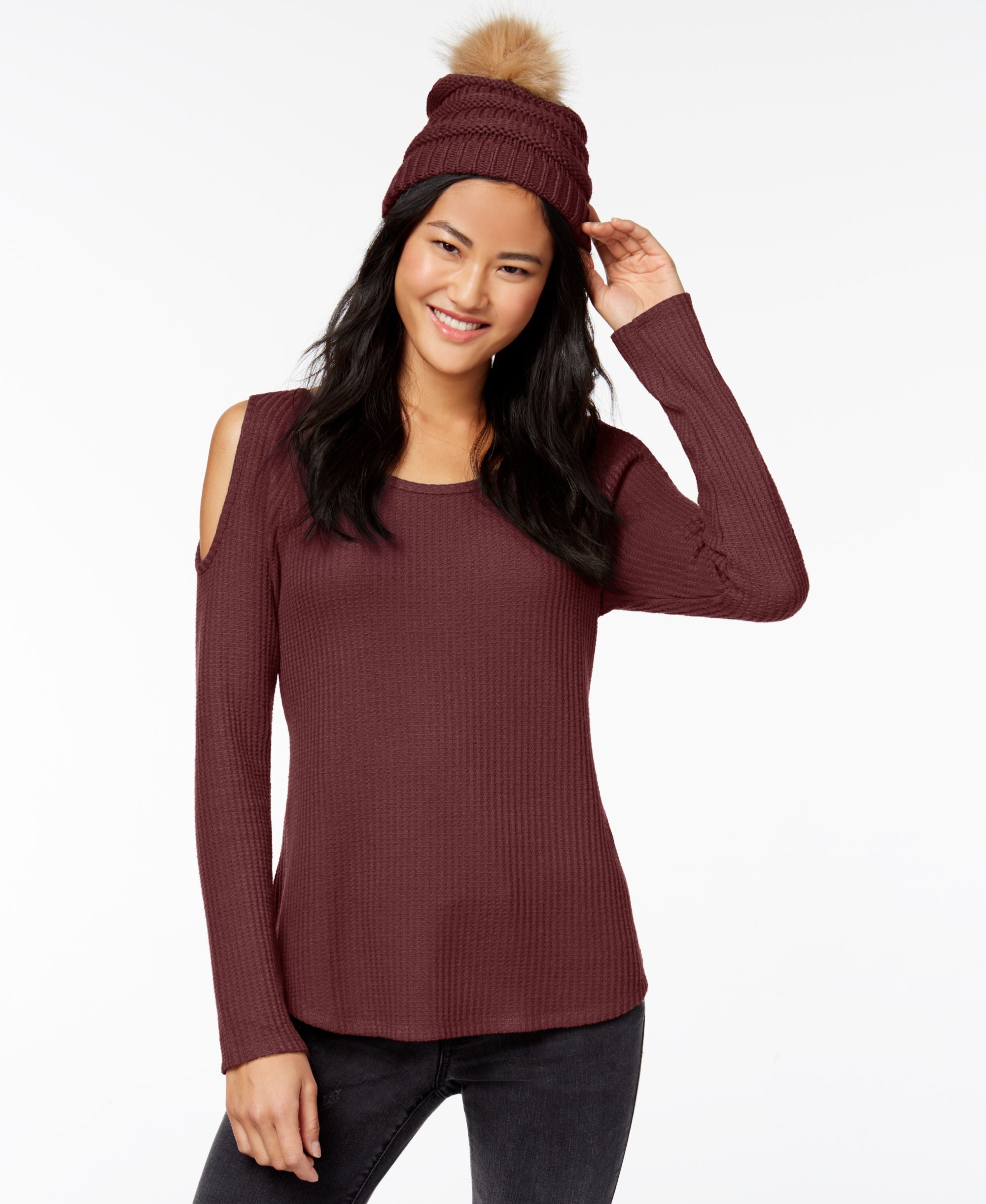 Juniors' Waffle-Knit Cold-Shoulder Top & Faux Fur-Trimmed Beanie