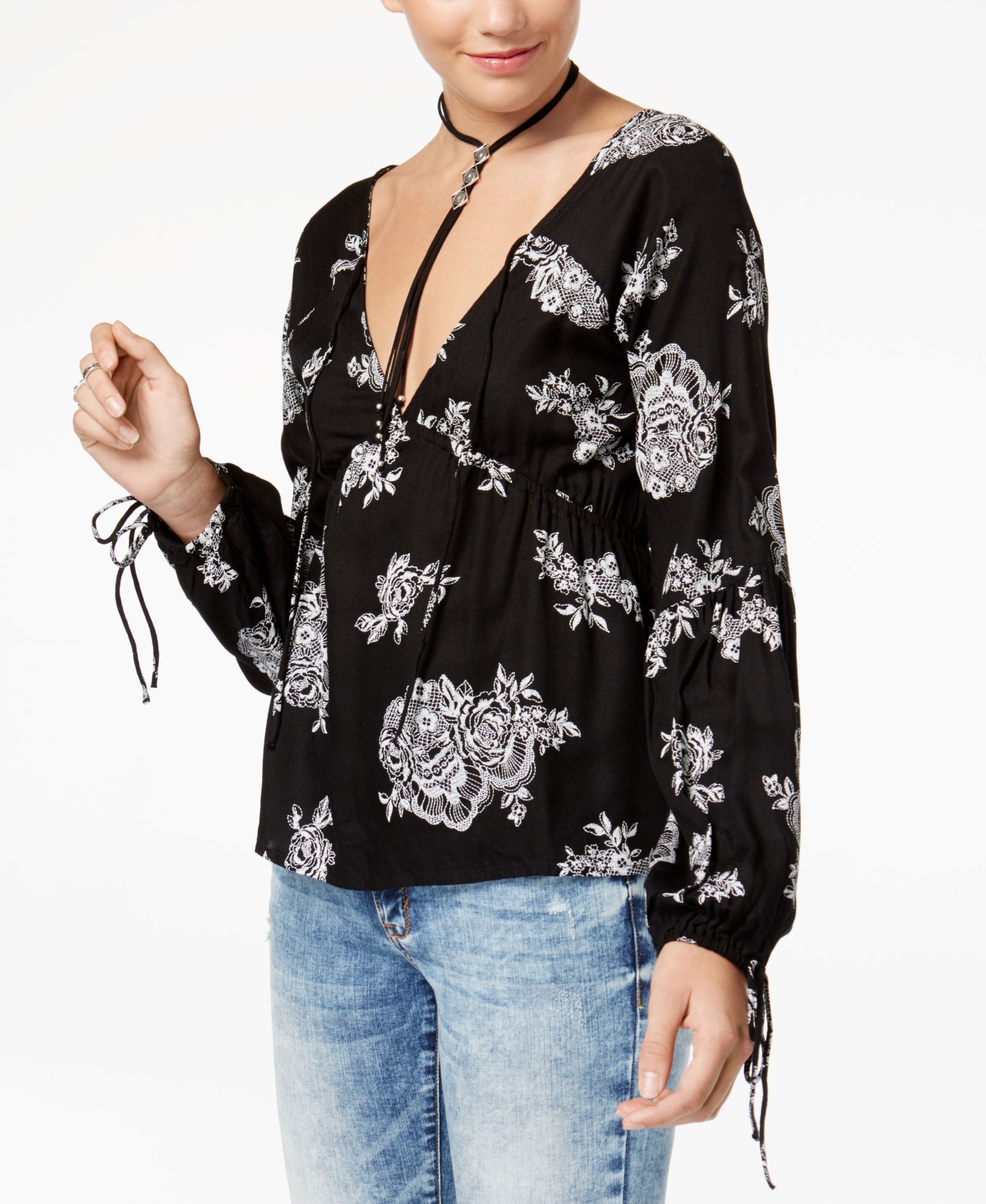 American Rag Juniors Puff Printed High Low Top