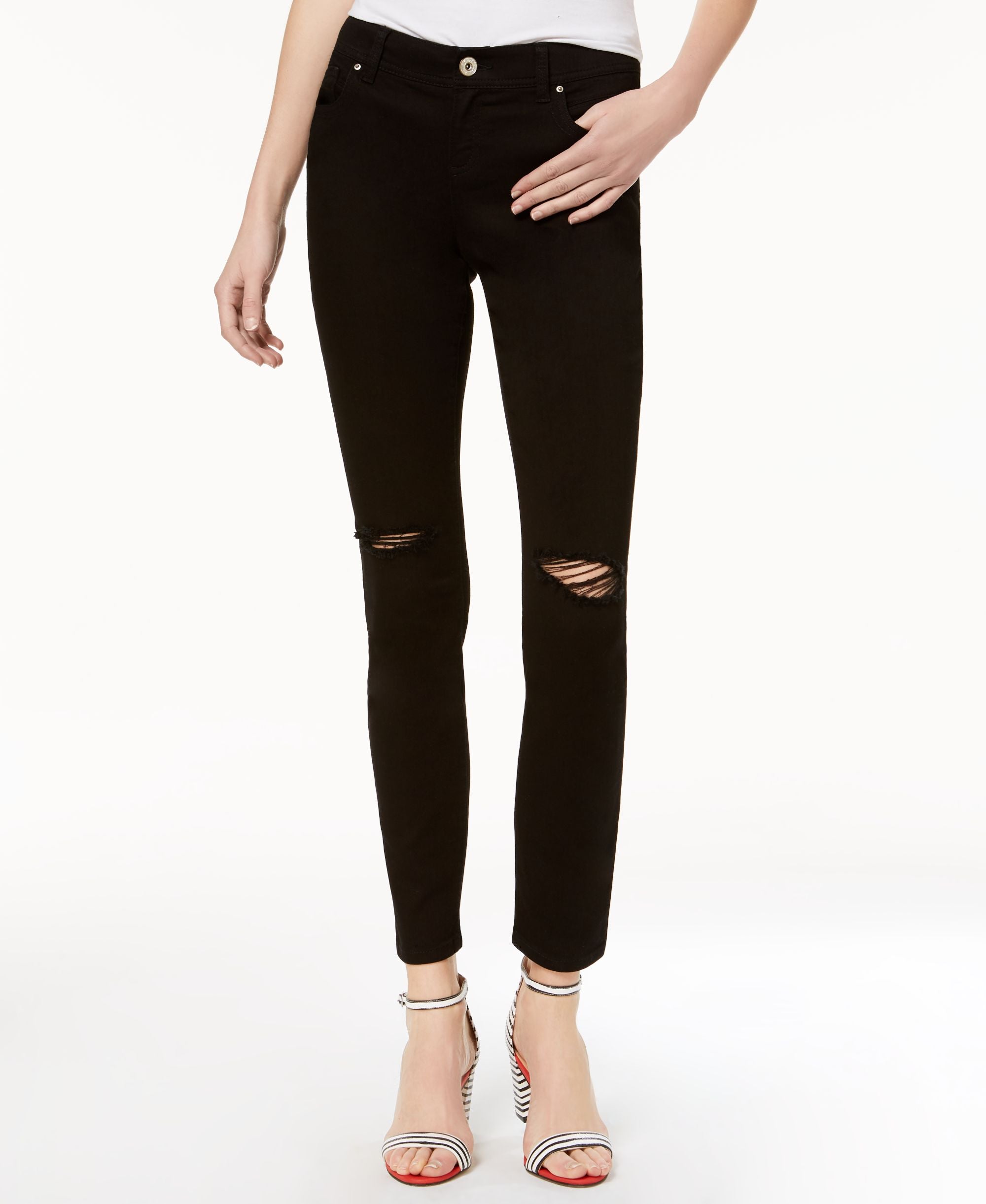 Ripped Skinny Jeans