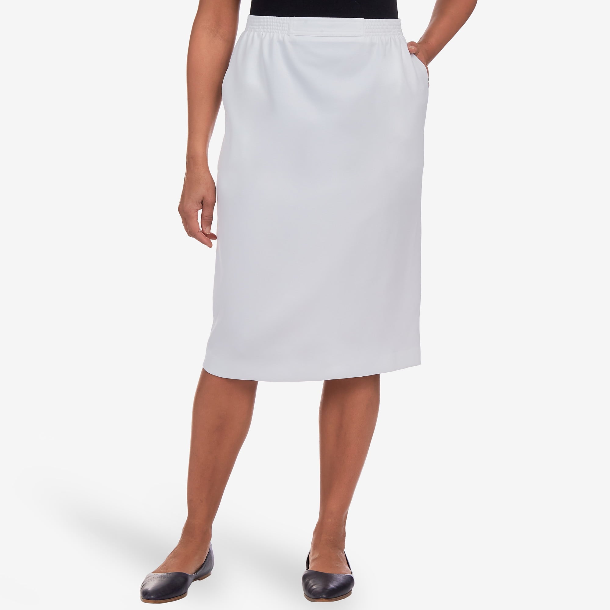 Petite Classic Pull-On Skirt