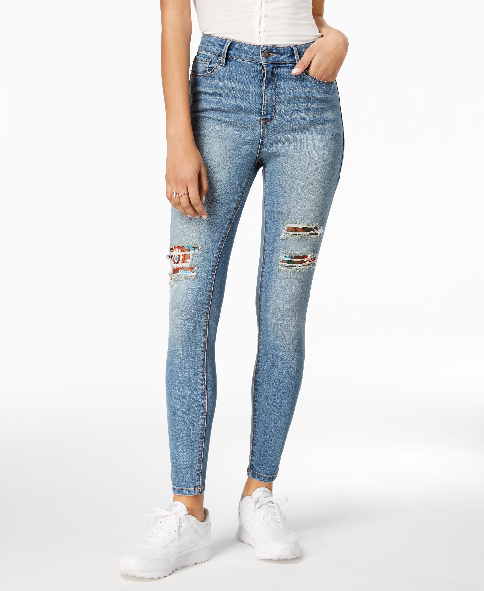 Juniors' Selina High Rise Skinny Jeans
