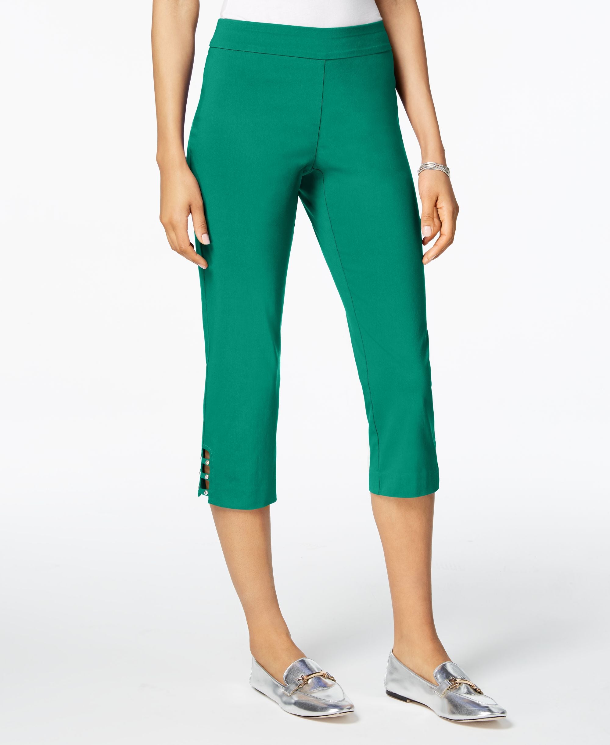 JM Collection Pull On Lattice Inset Capri Pants