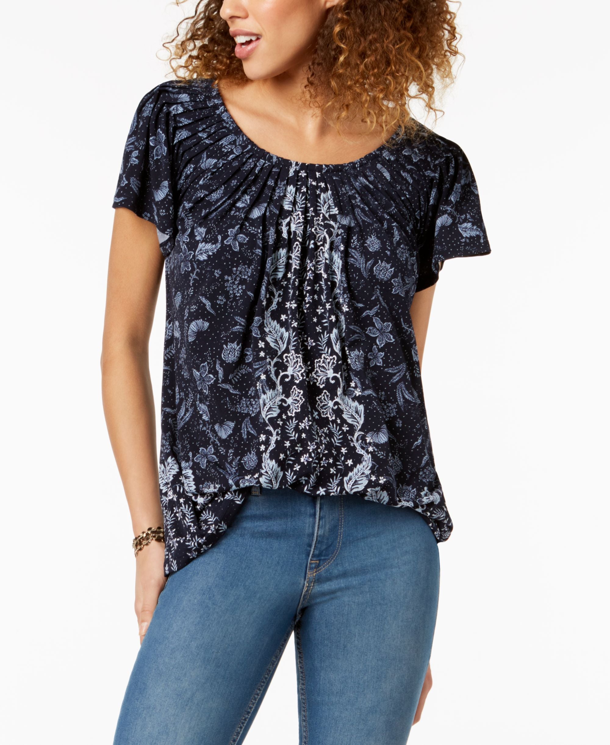 Printed Pleat-Neck Top