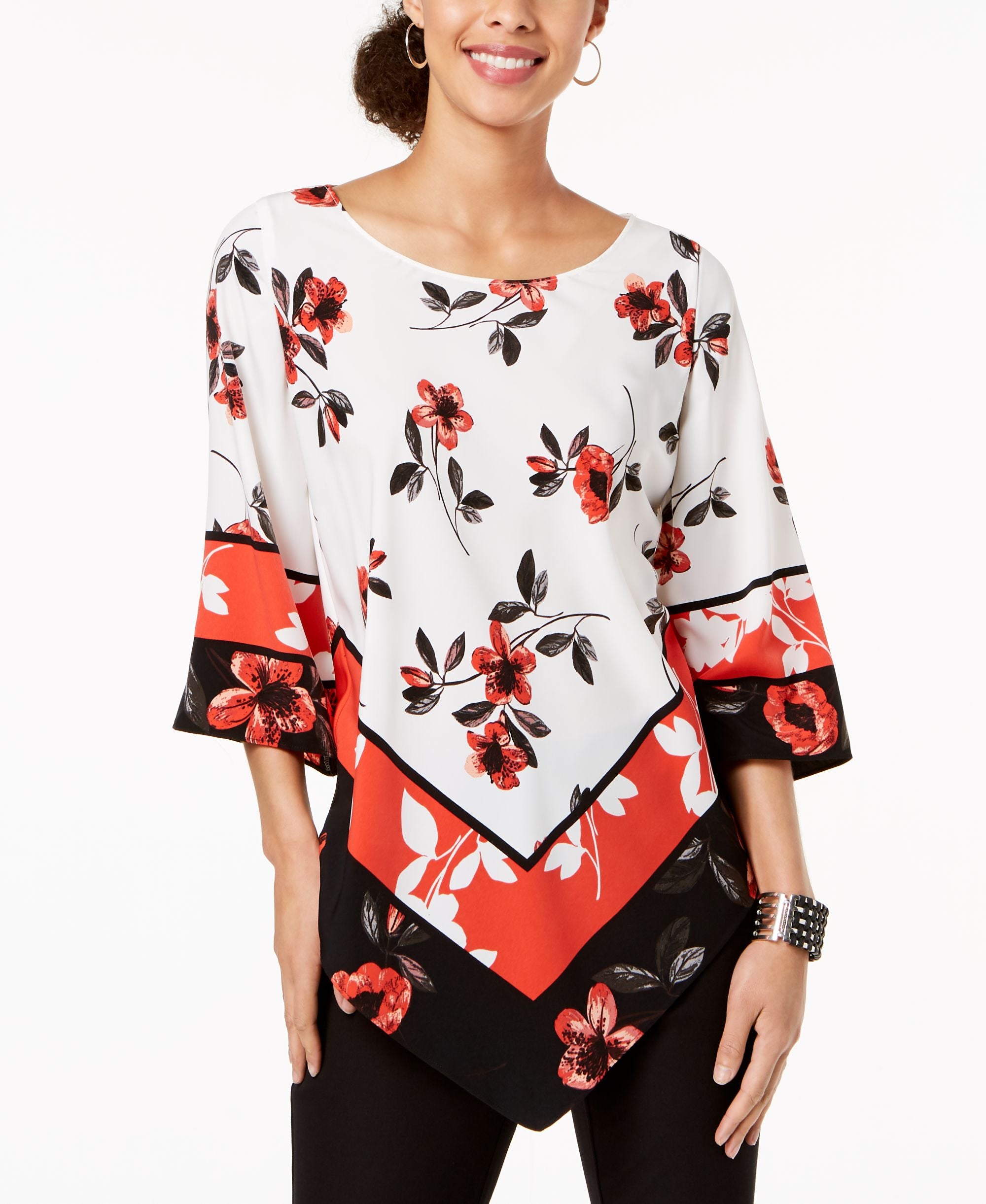 Petite Printed V-Hem Top