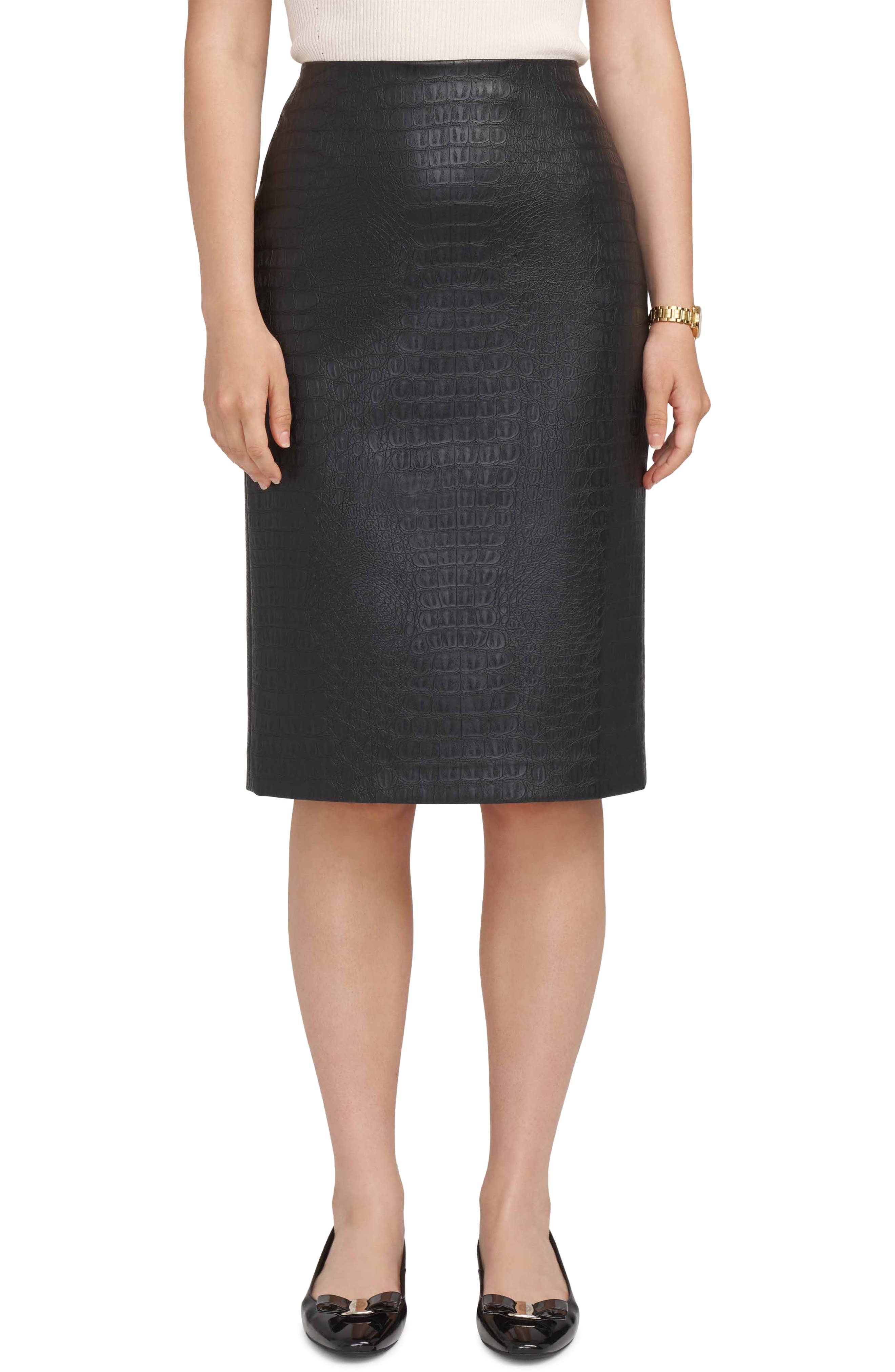 Women's Faux Leather Skirt
